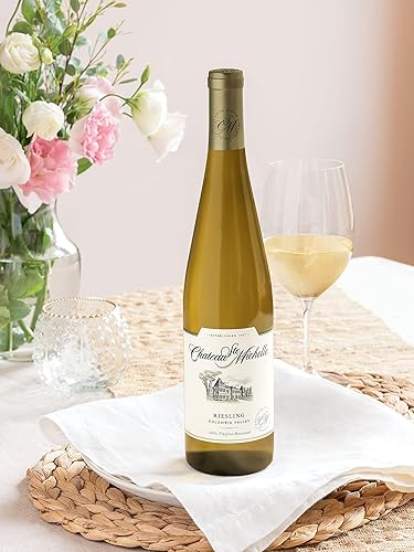 Miniatura 2 de Chateau Ste. Michelle Columbia Valley Riesling, vino blanco, botella de 25.4 fl oz