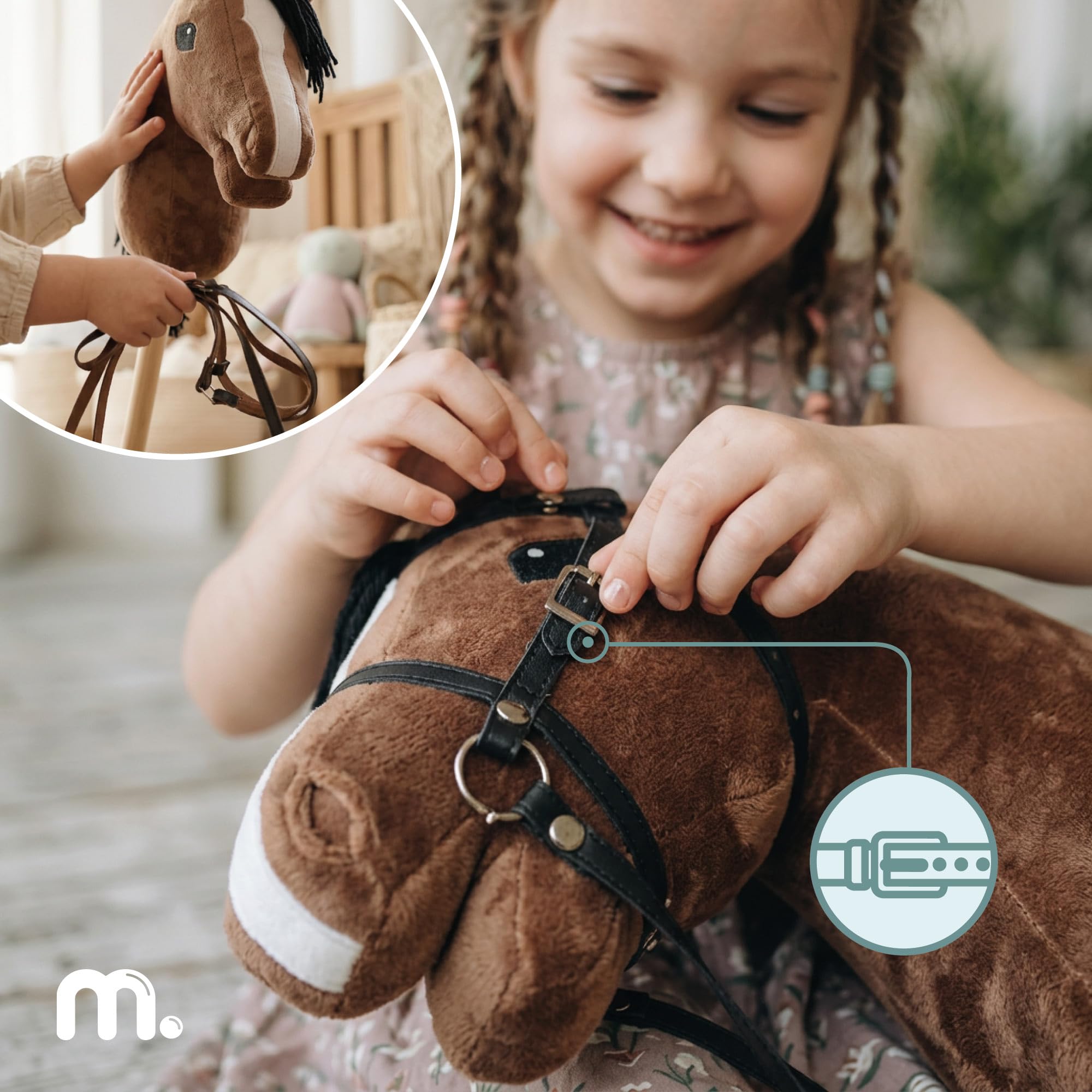 mamabrum Hobby Horse Braun Steckenpferd Kinder 68 cm | Steckenpferd mit Holzstab, verstellbarem Zaumzeug, abnehmbaren Zügeln und langer Mähne für Rollenspiele.
