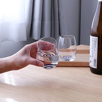 ガラス　硝子海外購入　アンティーク　猪口　盃　日本酒 ガラス 硝子海外購入 アンティーク 猪口 盃 日本酒 ガラス 硝子
