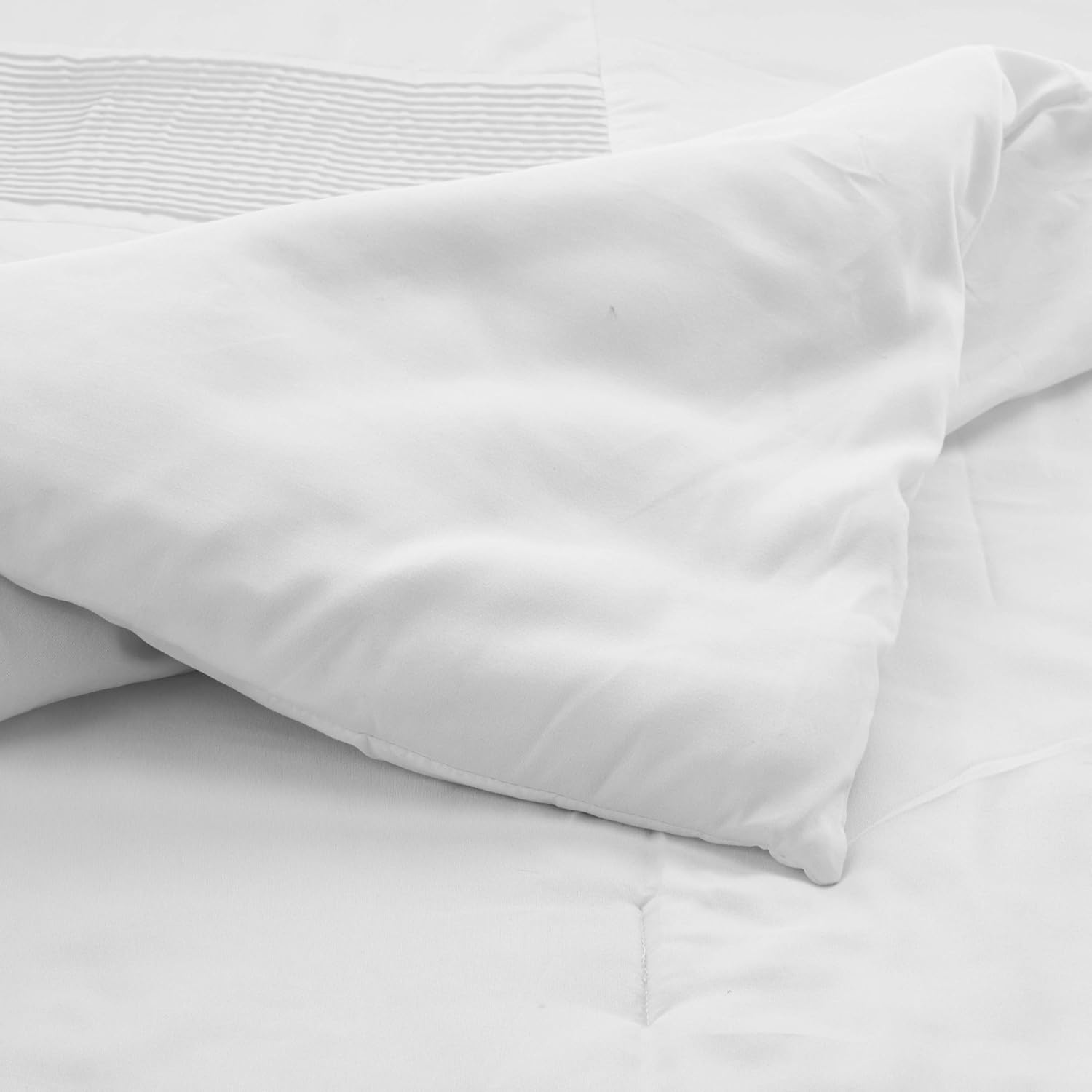 🛒 Crаzу Dеаlѕ Chezmoi Collection 8-Piece Pleated Hem Solid Color Comforter Set Bed-in-a-Bag (White, California King)