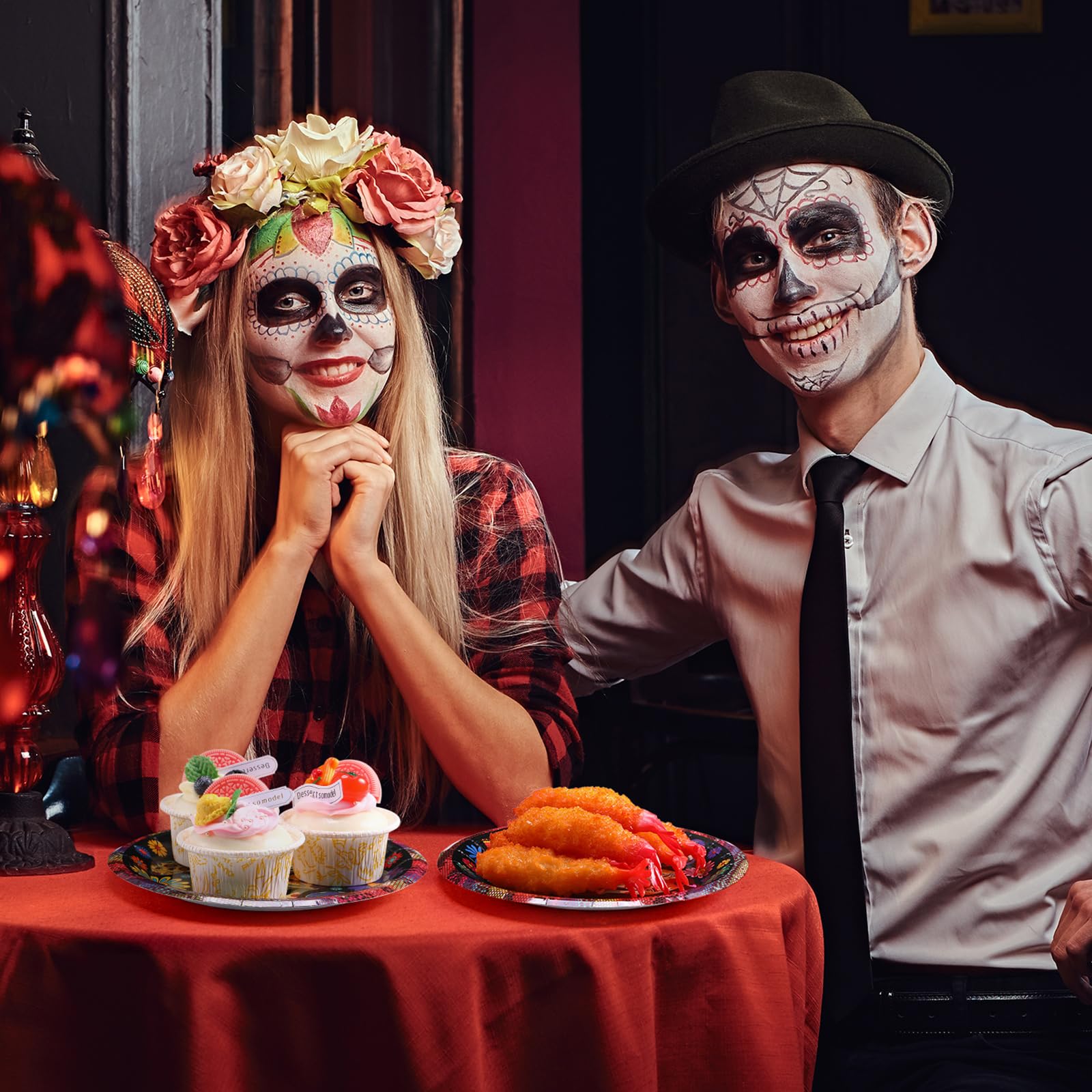 FillTouch 100 Stück Tag der Toten Pappteller 17,8 cm Sugar Skull Dia De Los Muertos Kuchen Dessertteller Tag der Toten Party Dekorationen für mexikanische Halloween Geburtstag Party Supplies