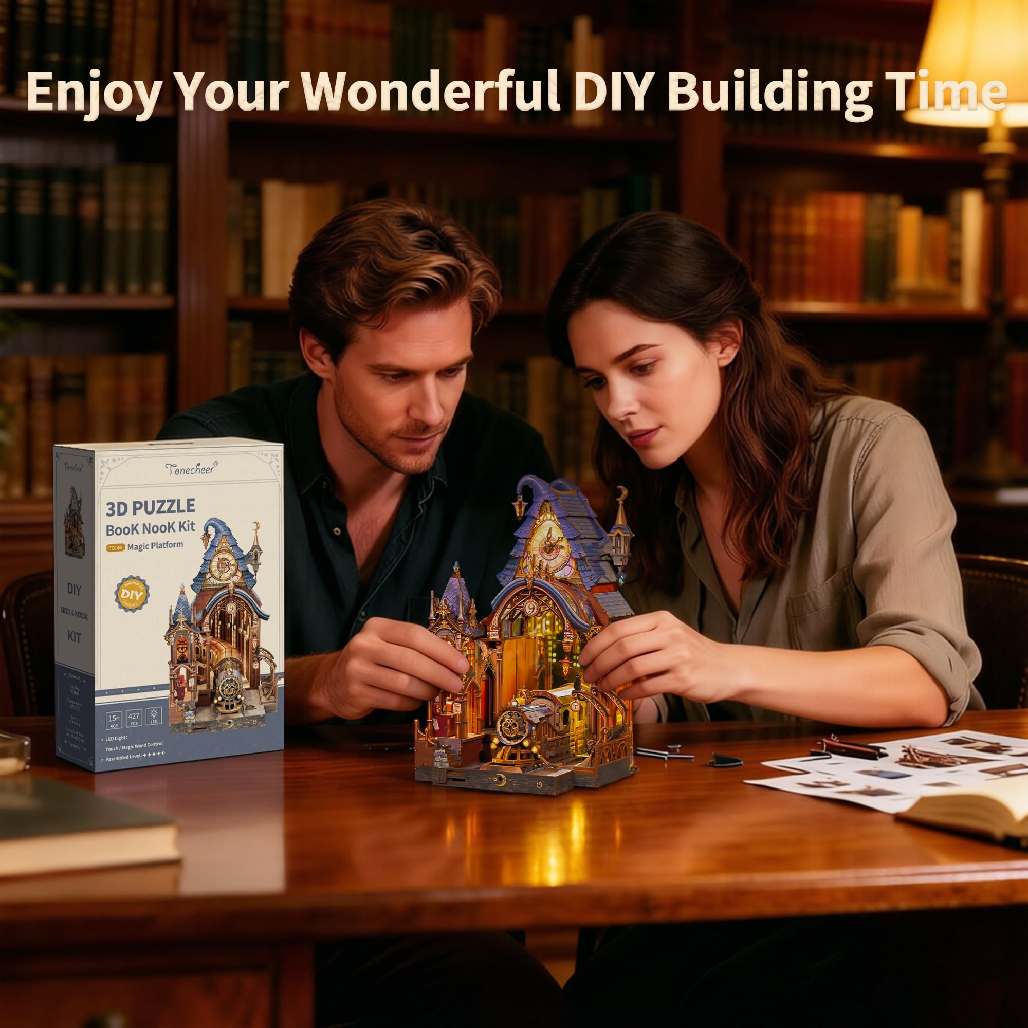 Tonecheer 3D Holzpuzzle Book Nook Kit, LED Zauberwelt Miniatur Bastelset, Interaktives DIY Bücherregal Regaldekor, Gothic Deko Geschenk für Erwachsene und Fans(Magischer Bahnsteig)