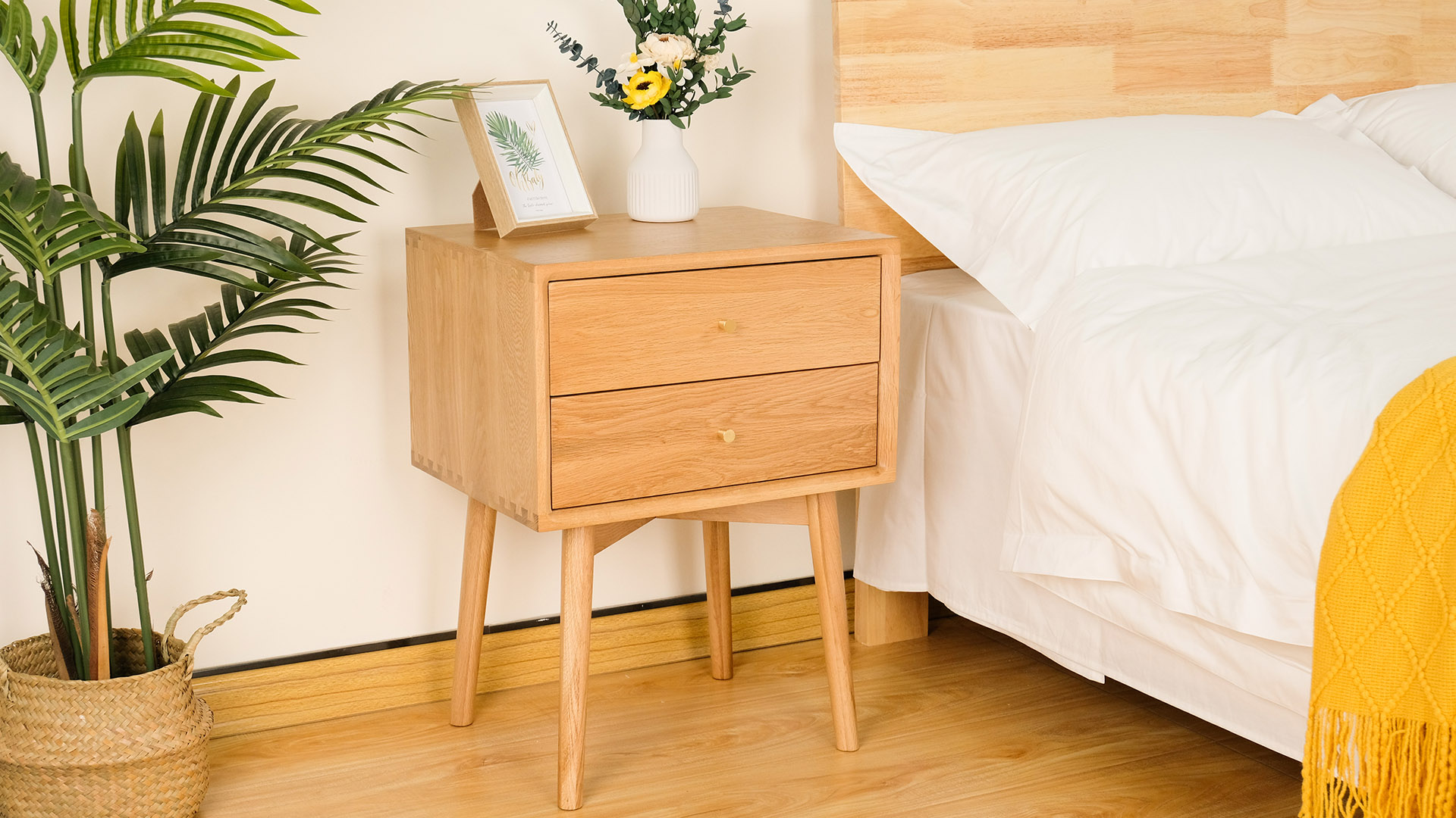 Amazon.com: Cttasty Night Stand, Midcentury Modern Solid Wood