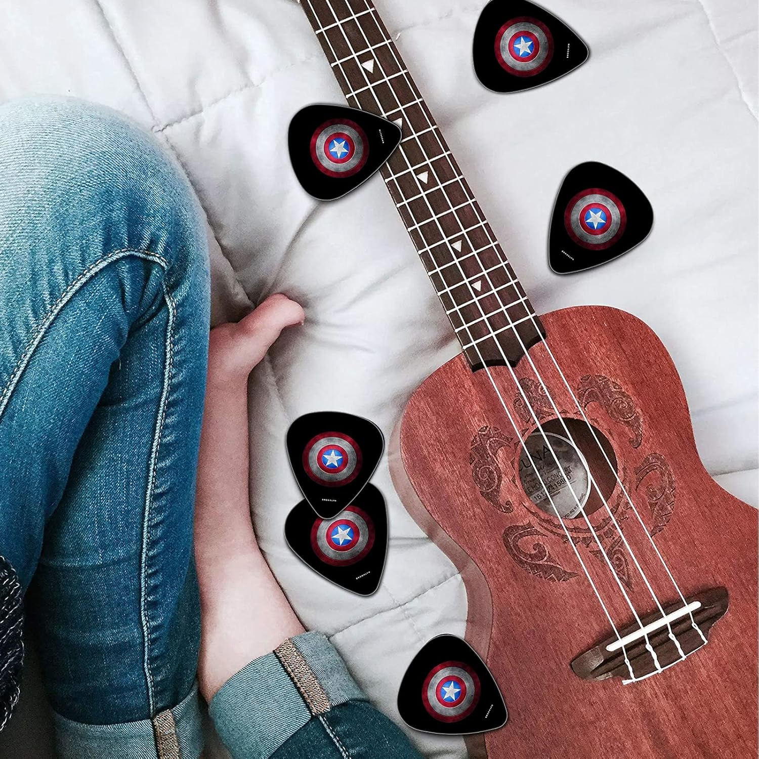 Surmoler Guitar Picks 6 Pack Universal Plastic Guitar Picks for Acoustic and Electric Guitar (black)… : Musical Instruments