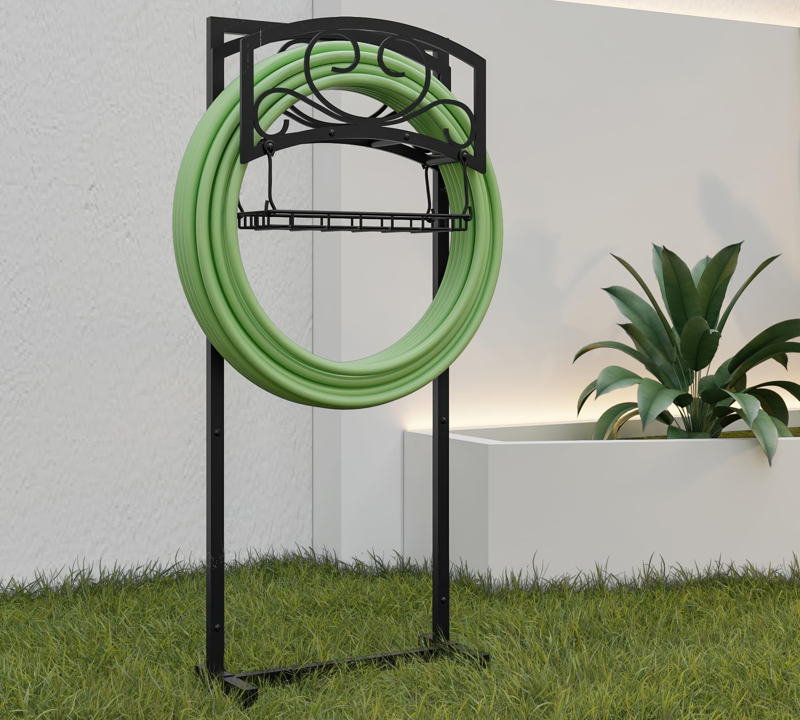 Kingson Support de tuyau d'arrosage autonome avec panier de rangement - Acier robuste, revêtement noir, contient un tuyau de 45 m, design amovible et portable