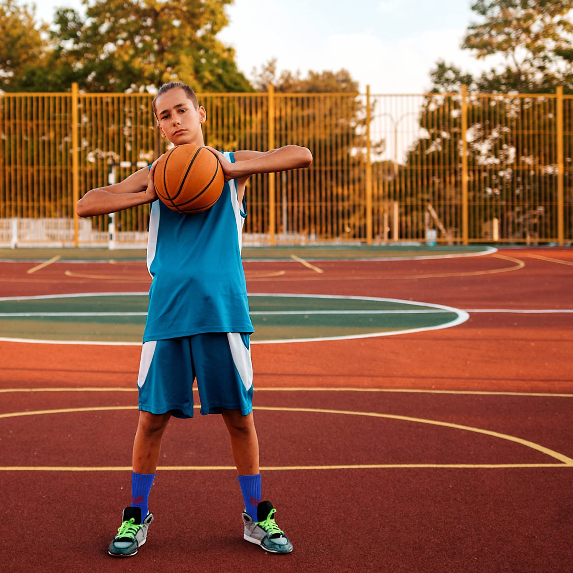 ELUTONG Calcetines deportivos para niños y niñas, 6 pares de calcetines unisex de algodón para baloncesto, media pantorrilla, deportes, gimnasio, novedosos, suaves, divertidos, casuales, modernos,