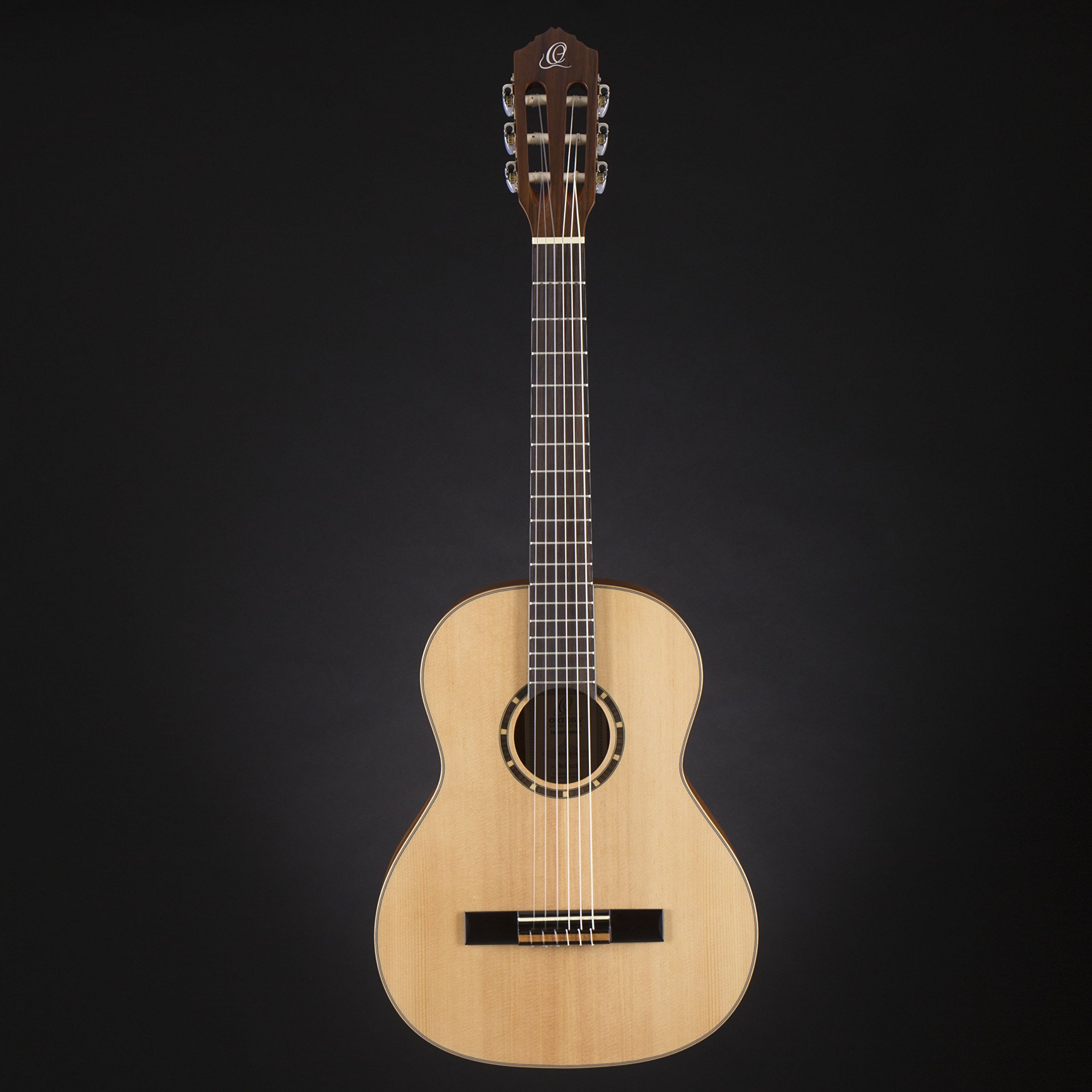 Ortega Guitars Konzert Gitarre Linkshänder – 3/4 – Family Series – Inklusive Gig Bag – Fichte, Mahagoni, Natur (R121L-3/4)