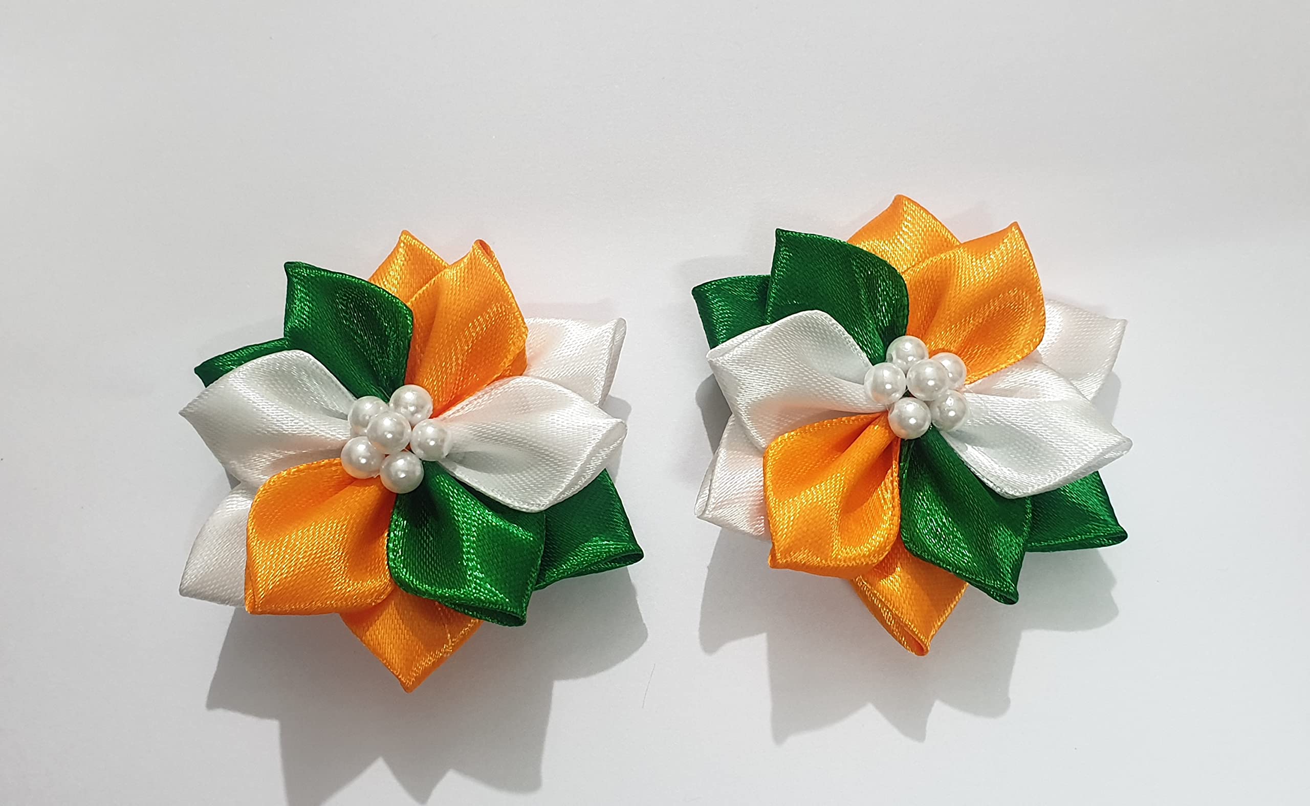 Belleza Crafting with Creativity Tricolour/Tricolor Flower Hairclip for Girls/Women Design003 (Pack of 2) (B0B6571J6W) Amazon Price History, Amazon Price Tracker