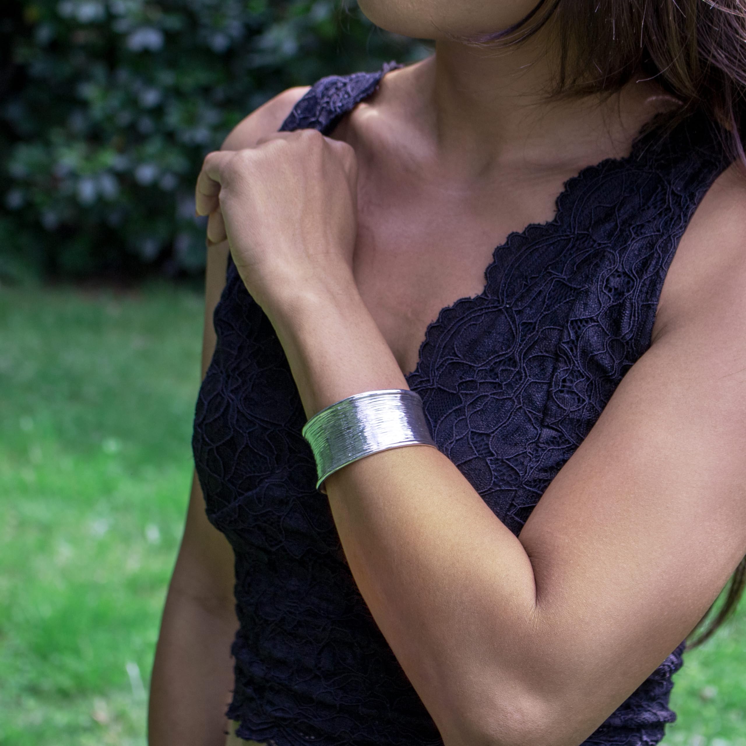 Fly Style Armreif aus 925 Sterling Silber - - Elegant Armband - Silber Schmuck - Minimalistisch und Modern Damen Armspange