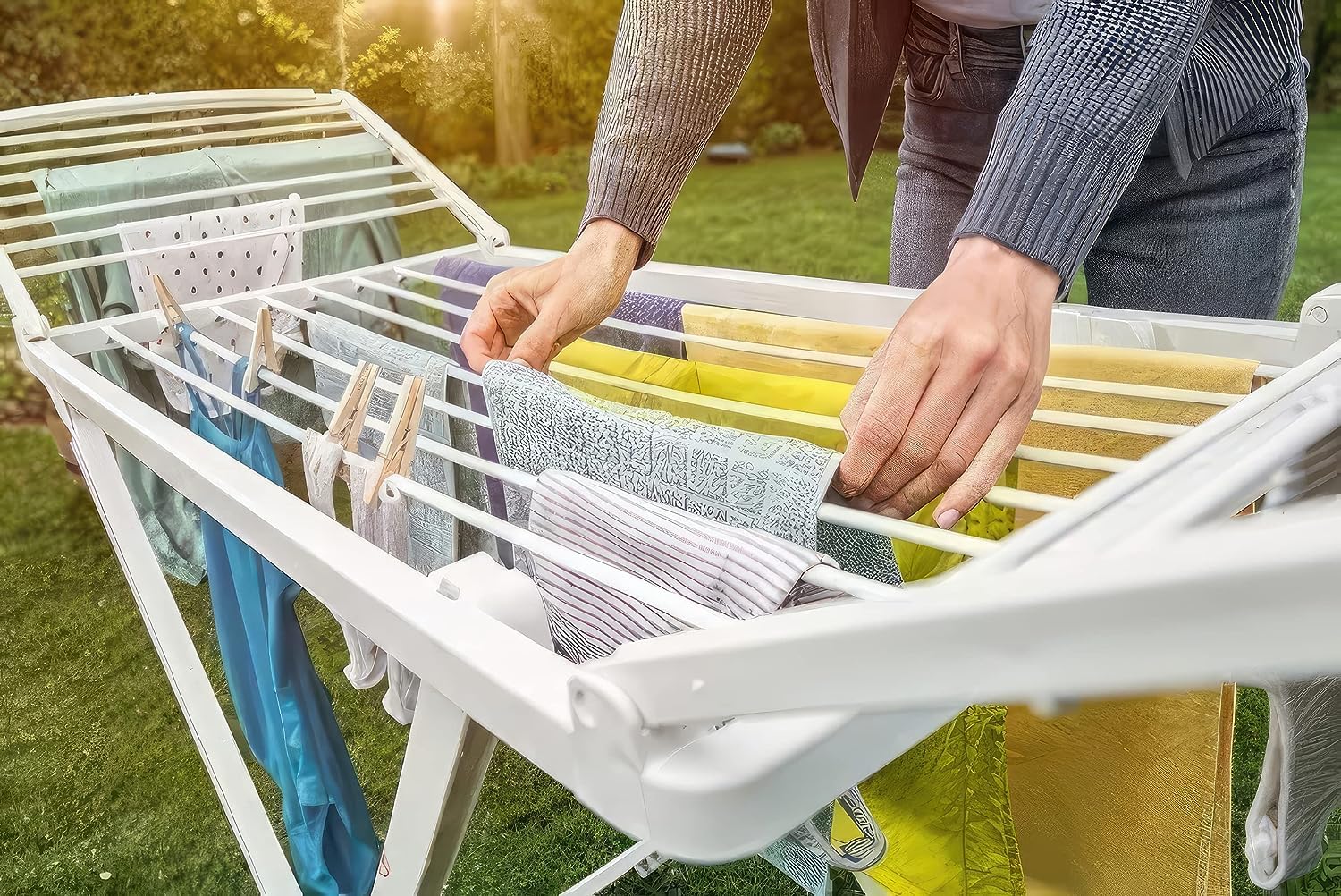 Séchoir Étendoir à Linge Pliable avec Ailes Blanc, Surface de Pose de 20 m, fabriqué en résine résistante, avec Verrouillage de sécurité, résistant au Soleil et aux intempéries
