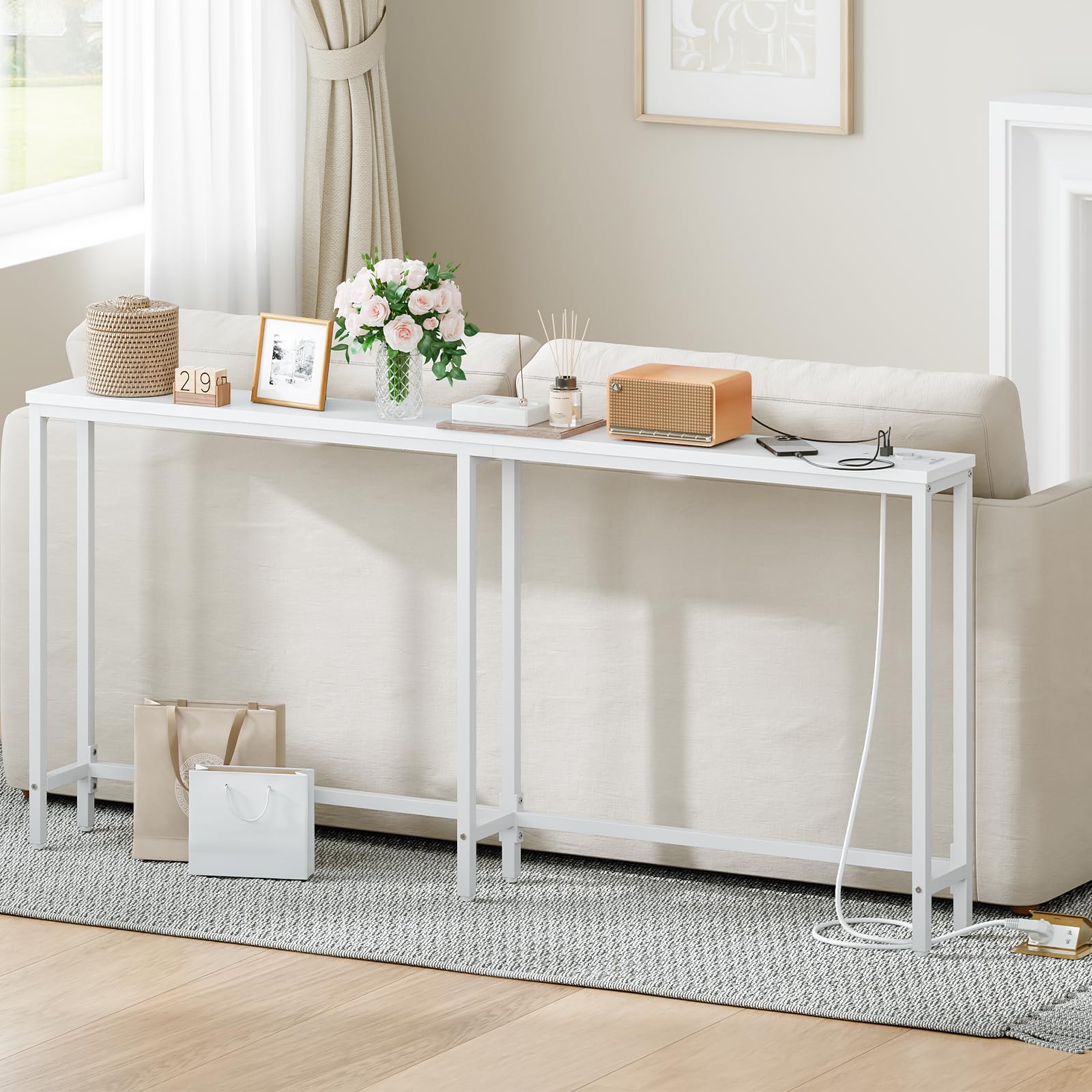 HOOBRO Console Meuble avec multiprise, Table Console avec Station de Charge, Bout de Canapé étroit, Console derrière Le canapé, pour entrée, Couloir, Hall, Blanc EWT185CXG01