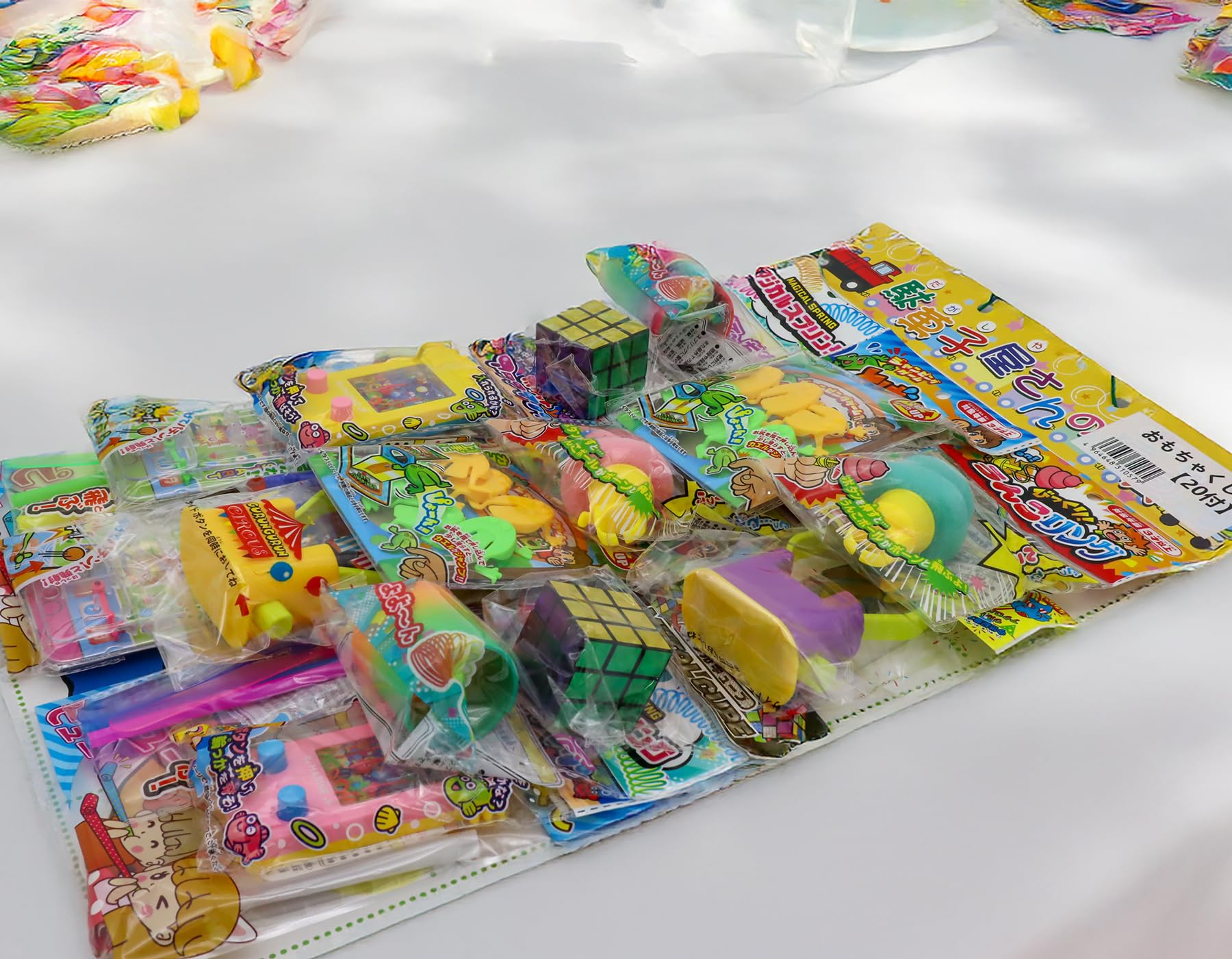 Amazon.co.jp: 龍屋 くじ引きセット 駄菓子屋さんのおもちゃの【20人用