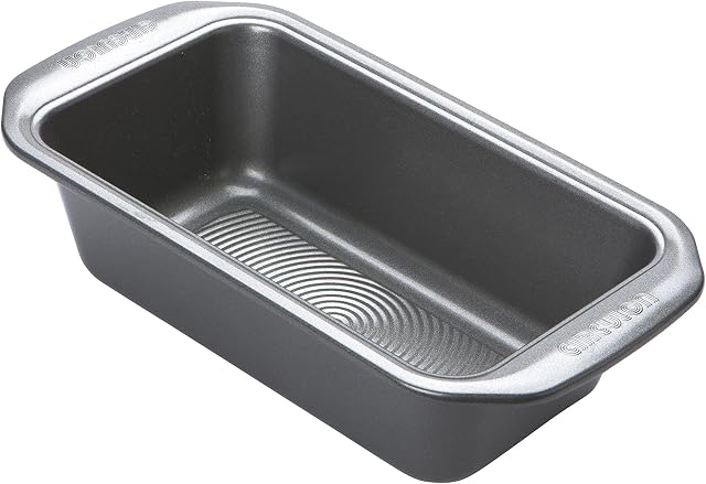 Circulon Momentum 9 Inch Loaf Tin - Non Stick Loaf Tins For Baking 23cm x 13cm, Dishwasher Safe Carbon Steel Bakeware, Grey