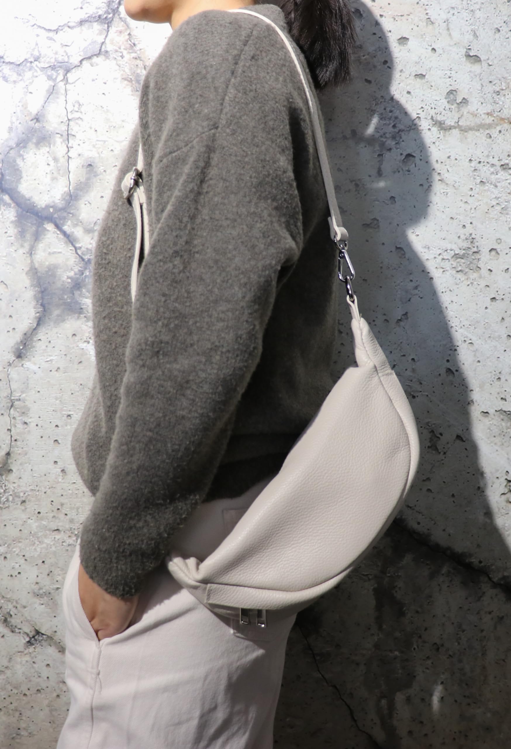 SH Leder ® Sac banane en cuir véritable pour femme, homme, unisexe - Petit sac de hanche pour festival, voyage - Sac à bandoulière moyen - 32 x 17 cm - Marie G528, Noir , 32 x 17 x 12 cm