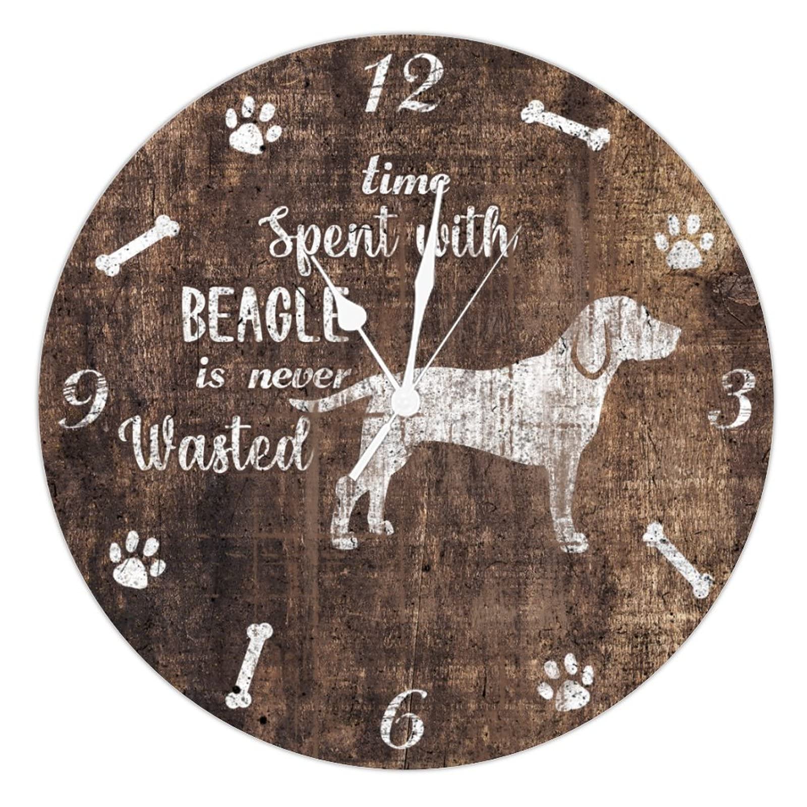 Horloge en bois sans tic-tac pour une ambiance apaisante dans la cuisine