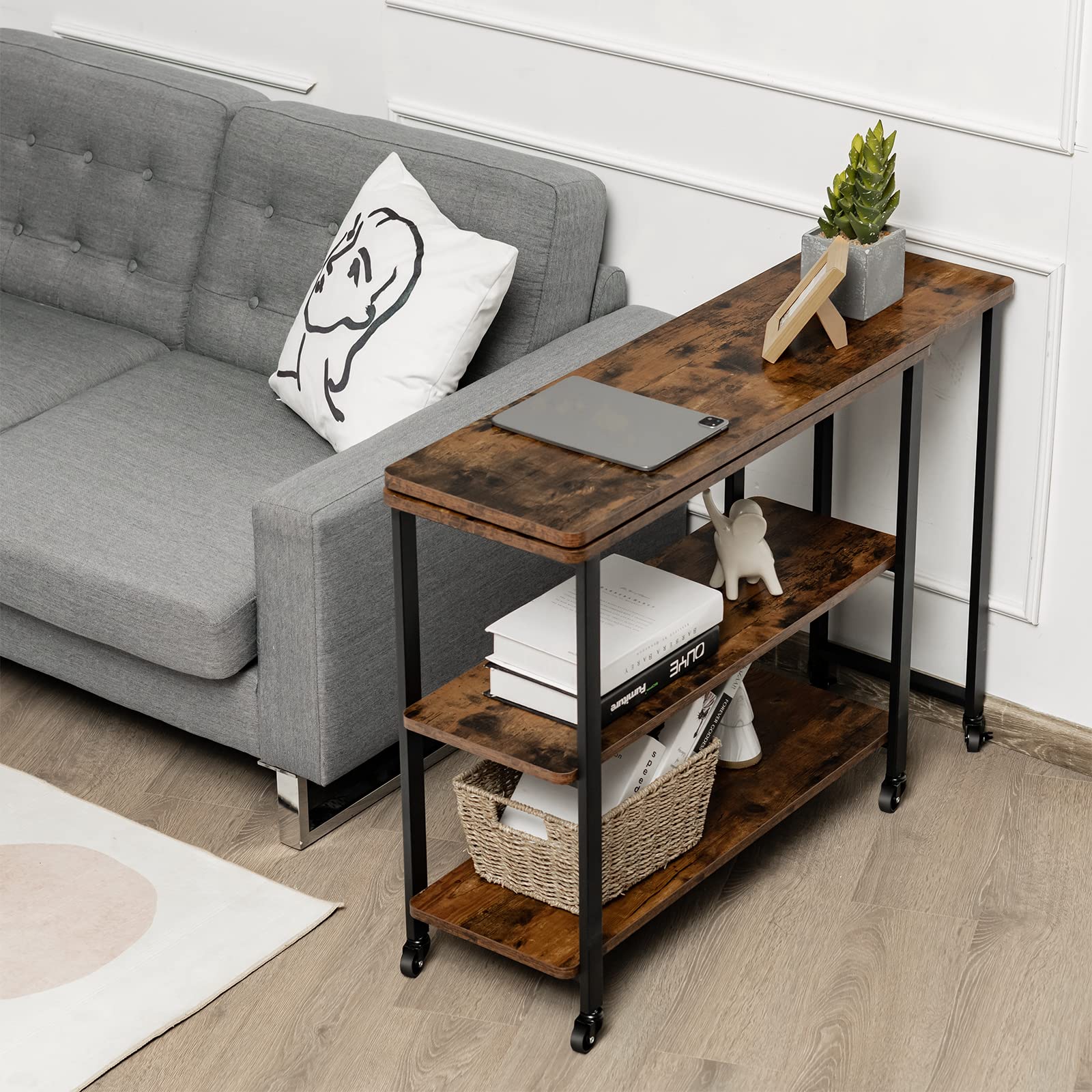 GYMAX Scrivania Pieghevole 2 in 1, Tavolo Porta Computer, Scrivania Mobile con 6 Ruote Universali e 2 Mensole, Struttura Resistente in Legno e Ferro, 107,5x54x77 cm, Nero GYMAX Scrivania Pieghevole 2 in 1, Tavolo Porta Computer, Scrivania Mobile con 6 Ruote Universali e 2 Mensole, Struttura Resistente in Legno e Ferro, 107,5x54x77 cm, Nero