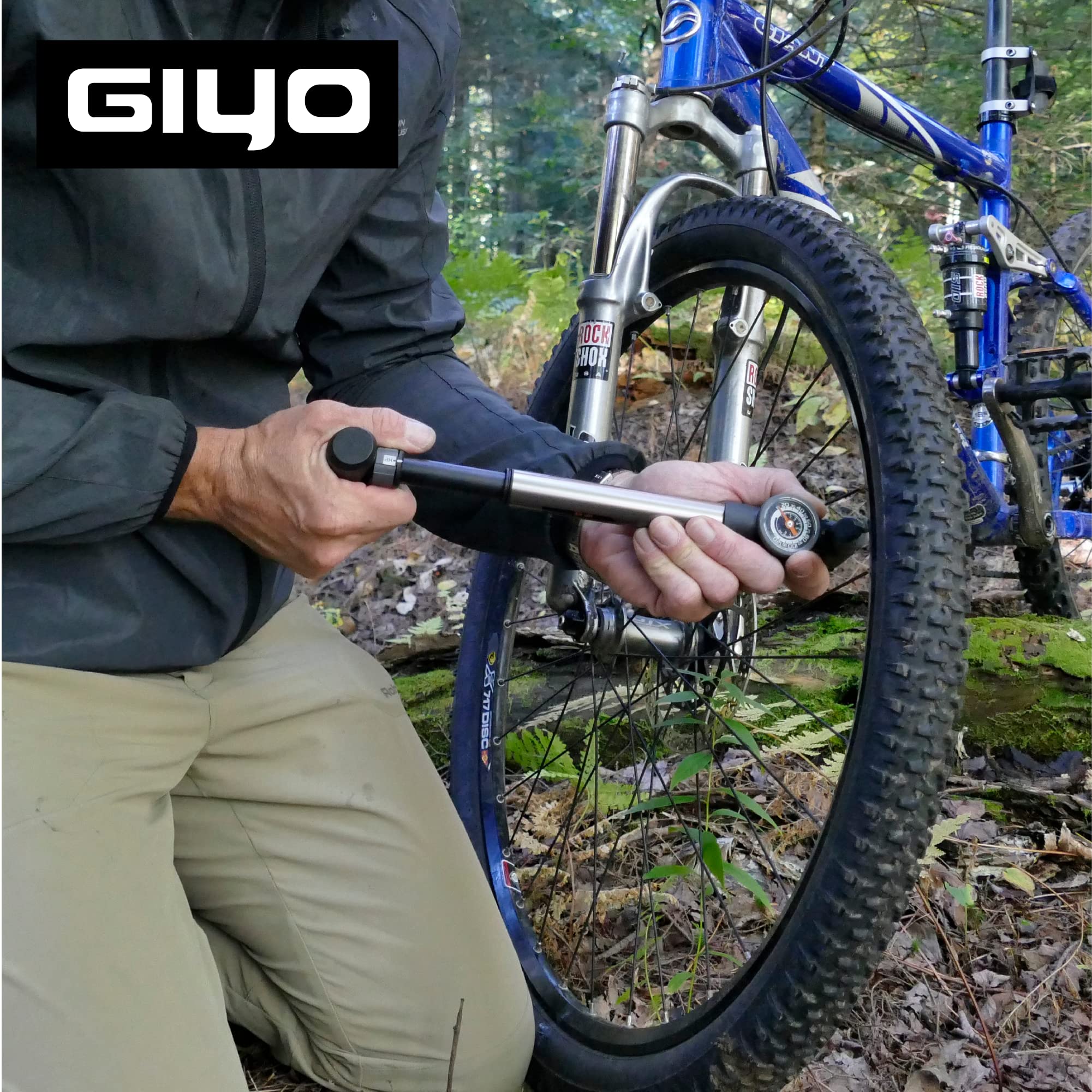 GIYO Mini pompe à vélo unique haute pression commutable avec manomètre | Valve intelligente compatible avec Presta et Schrader Max 120 PSI pour VTT et route GP-993 (fabriquée à Taïwan)