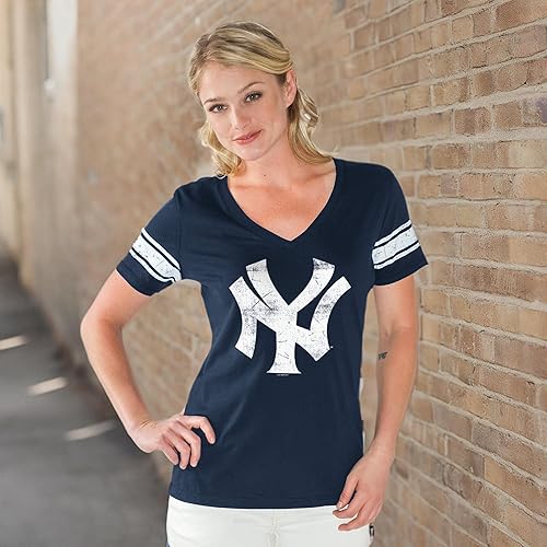 Miniatura 6 de G-III Sports MLB Ballpark - Camiseta con cuello en V para mujer