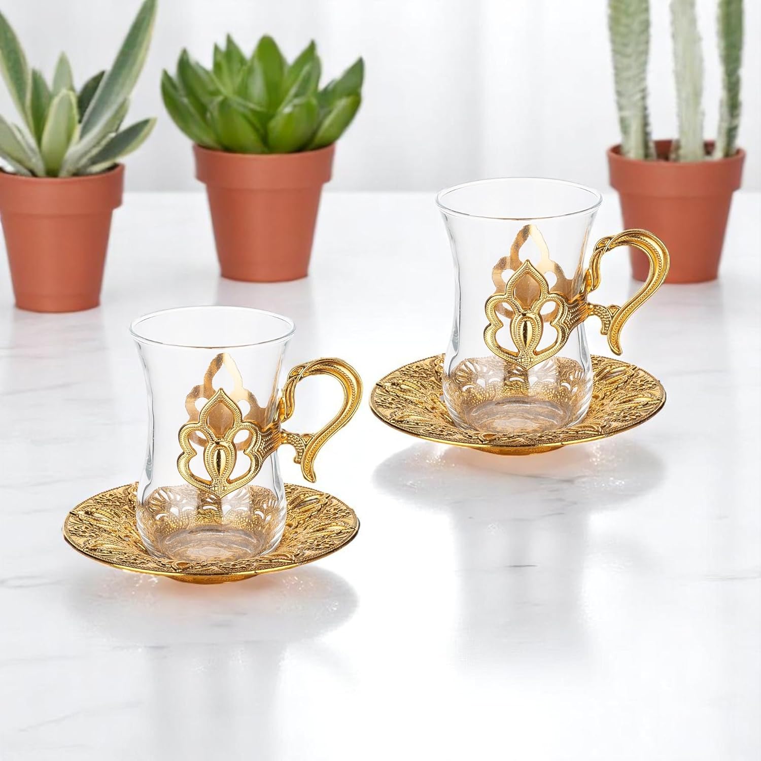 Alisveristime (SET OF 2) Turkish Tea Set with Zamac Holders, Glass Cups, and Saucers – 100ml Capacity, Ottoman Style in Gold and Silver (Gold)