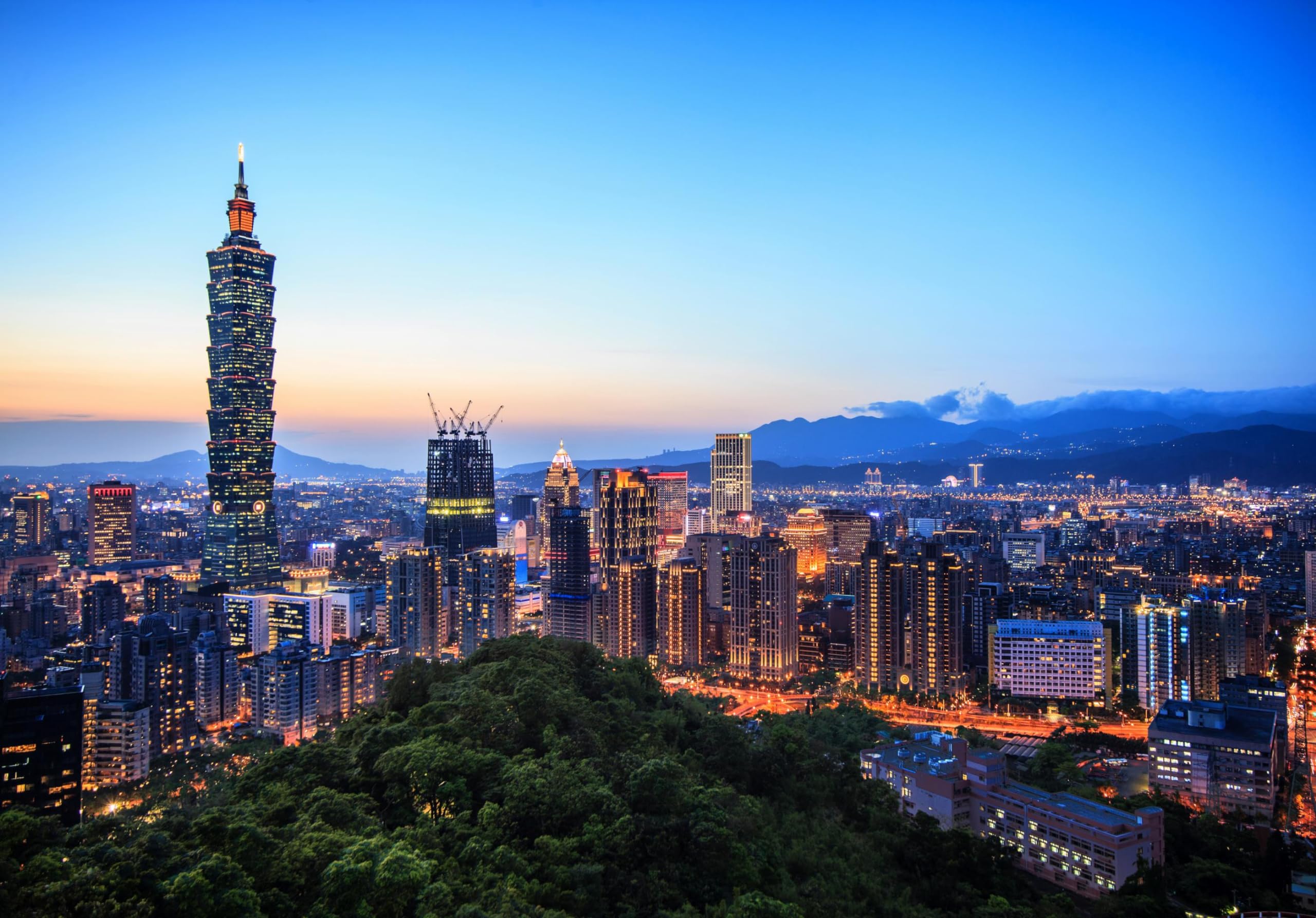 1000P Wooden Jigsaw for Adults, China Taipei City Skyline Sunset