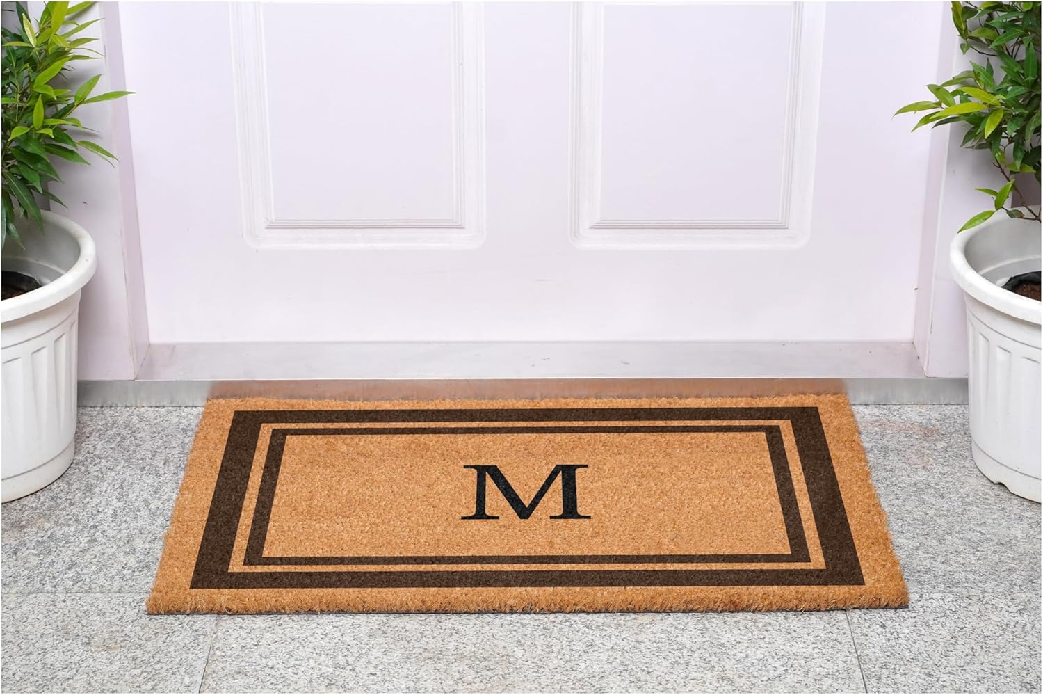 Calloway Mills 152981830M Brown Border 18" x 30" Monogram Doormat (Letter M)