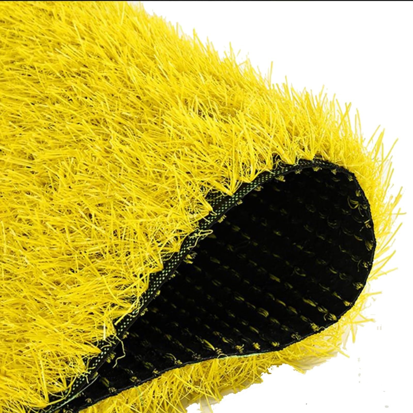 Gazon artificiel jaune 2x3m : la solution déco pour sol extérieur abîmé