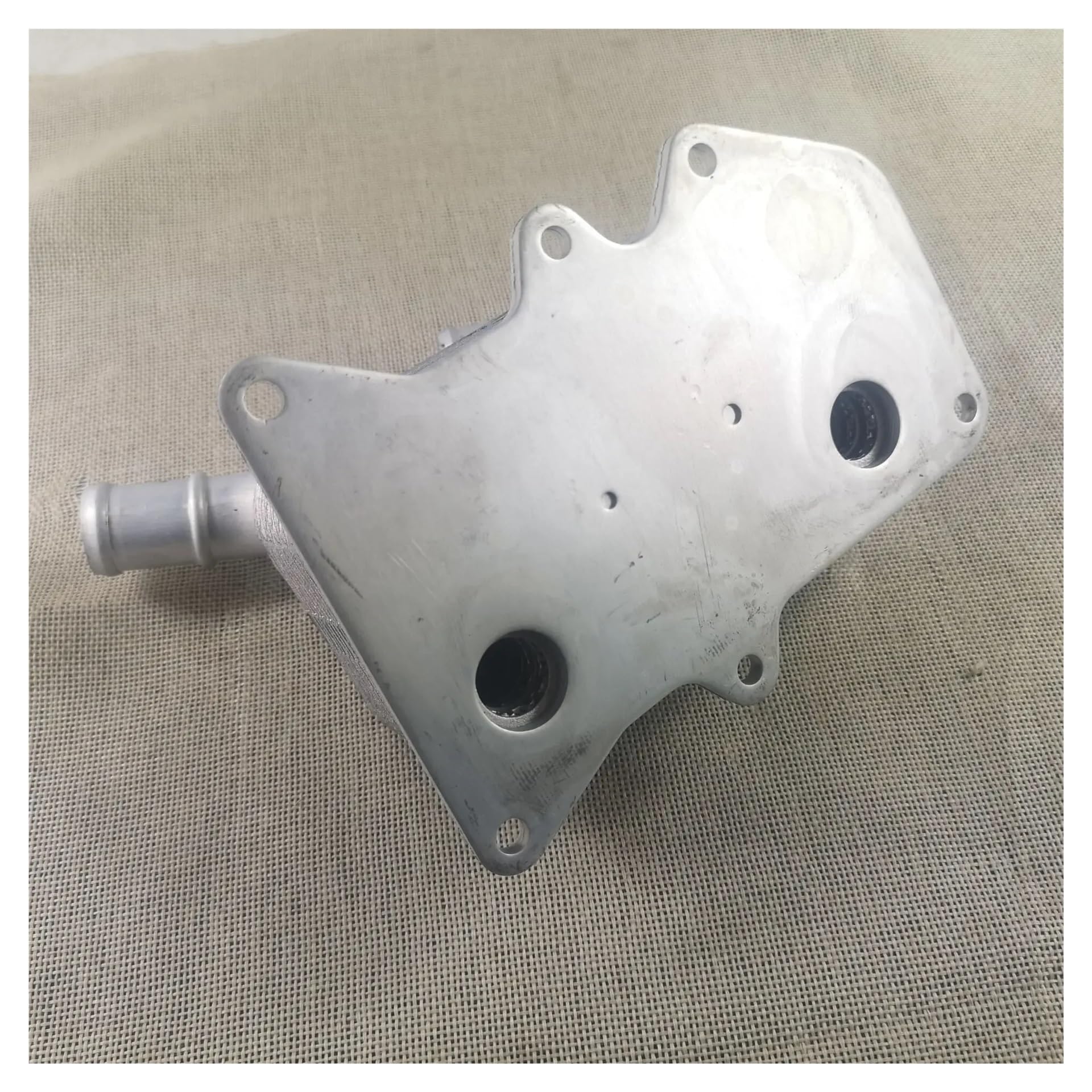 a Engine Oil Cooler for Hyundai Santa Fe Kia Optima Sorento