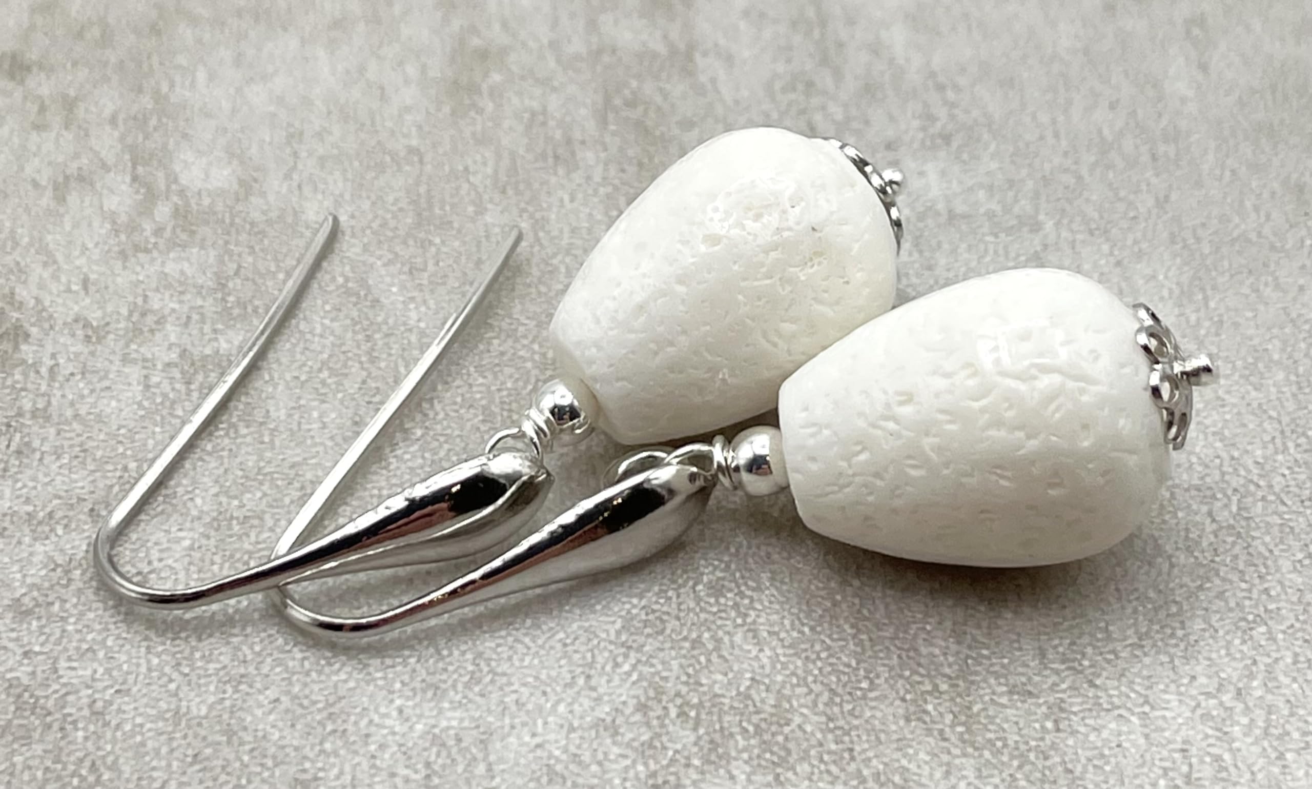 Orecchini in Corallo Bianco, Pendenti con Gocce Piccole, Argento 925, Gioielli Estate, Bijoux Classici, Made in Italy, Regalo