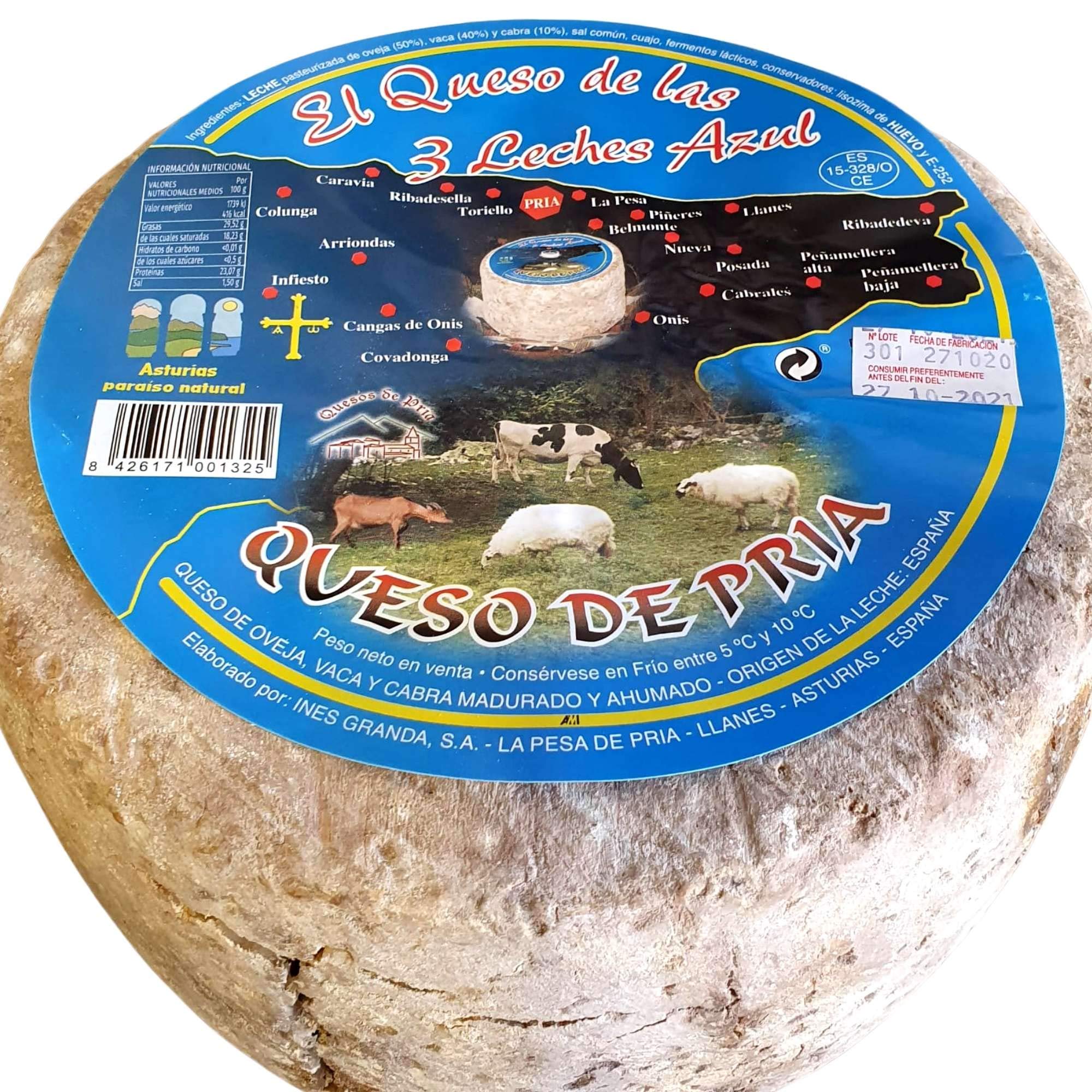Queso Azul de Pria Tres Leches - Delicioso queso azul elaborado con leche de vaca a la que se le añaden crema de leche de oveja y crema de leche de cabra (Cuarto Queso 800 gramos)