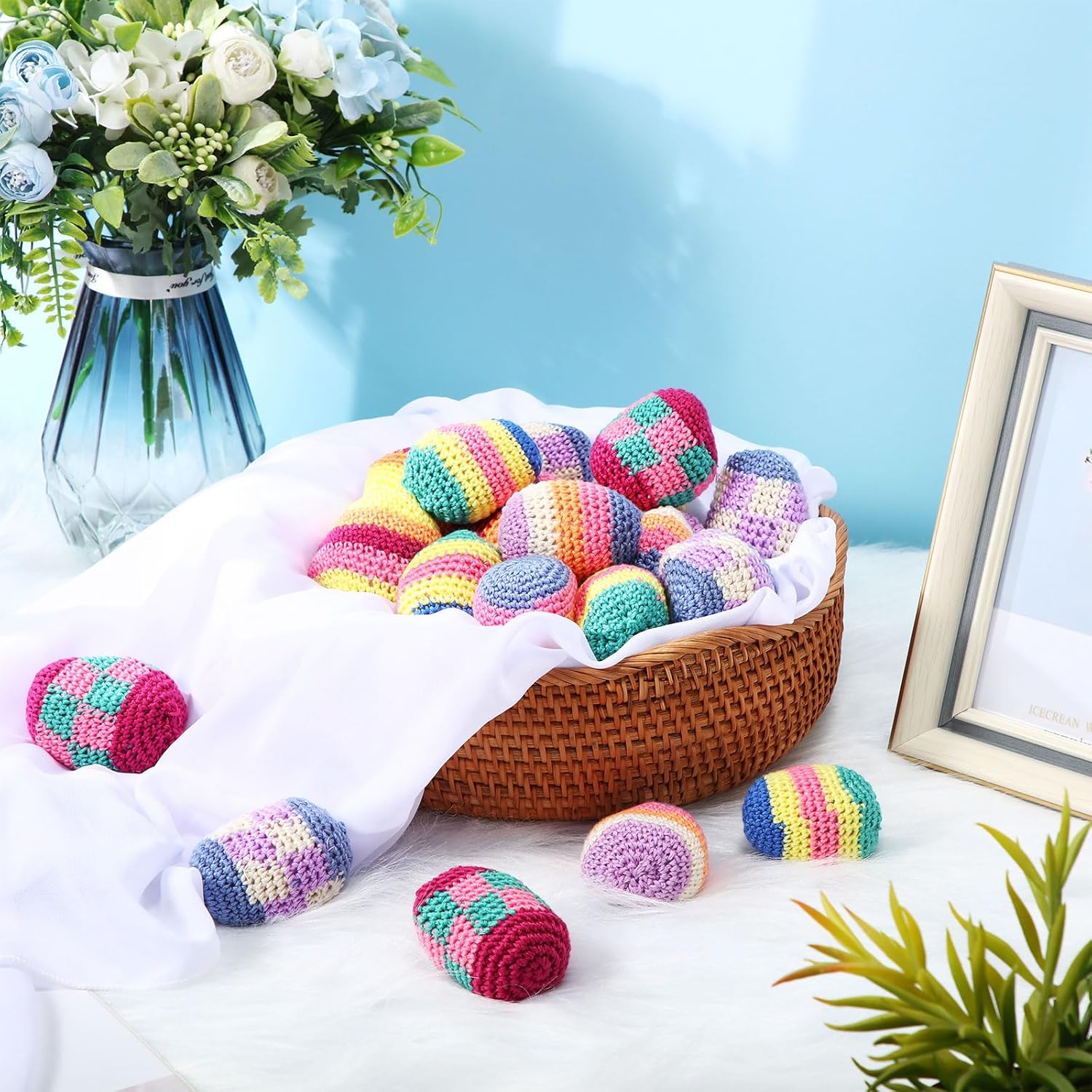 Hiboom 20 Pcs Multicolored Crochet Knitted Juggling Balls Assorted Geometric Patterns Juggling Bean Bags Funny Footbags Kick Sack Toys for Indoor Outdoor Adults