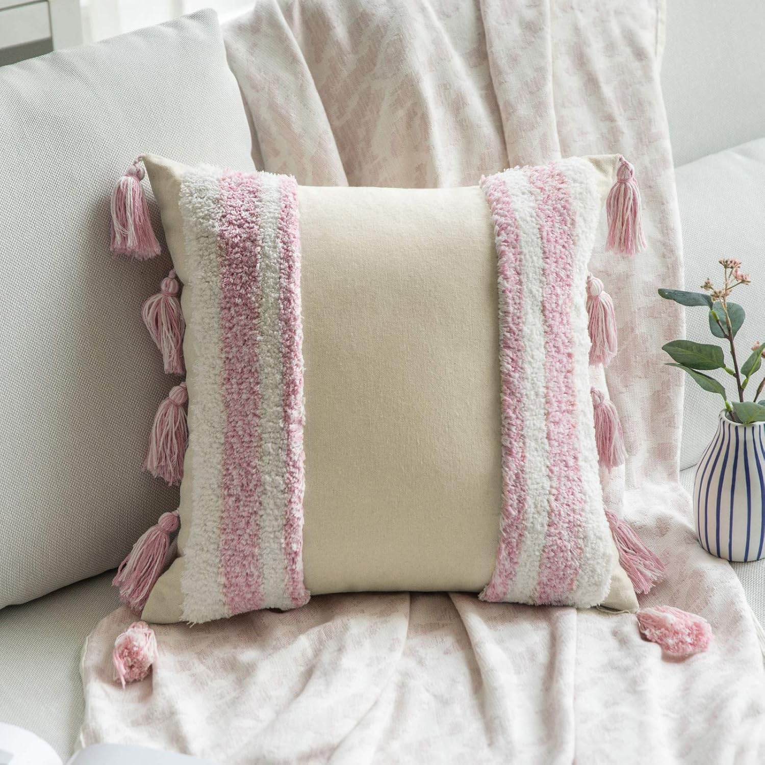 MIULEE Boho Decorative Throw Pillow Cover Tufted Woven Tribal Pillowcase with Tassels Farmhouse Square Pillow Case Modern Outdoor for Sofa Cushion Couch Bedroom Living Room 20x20 Inch Pink