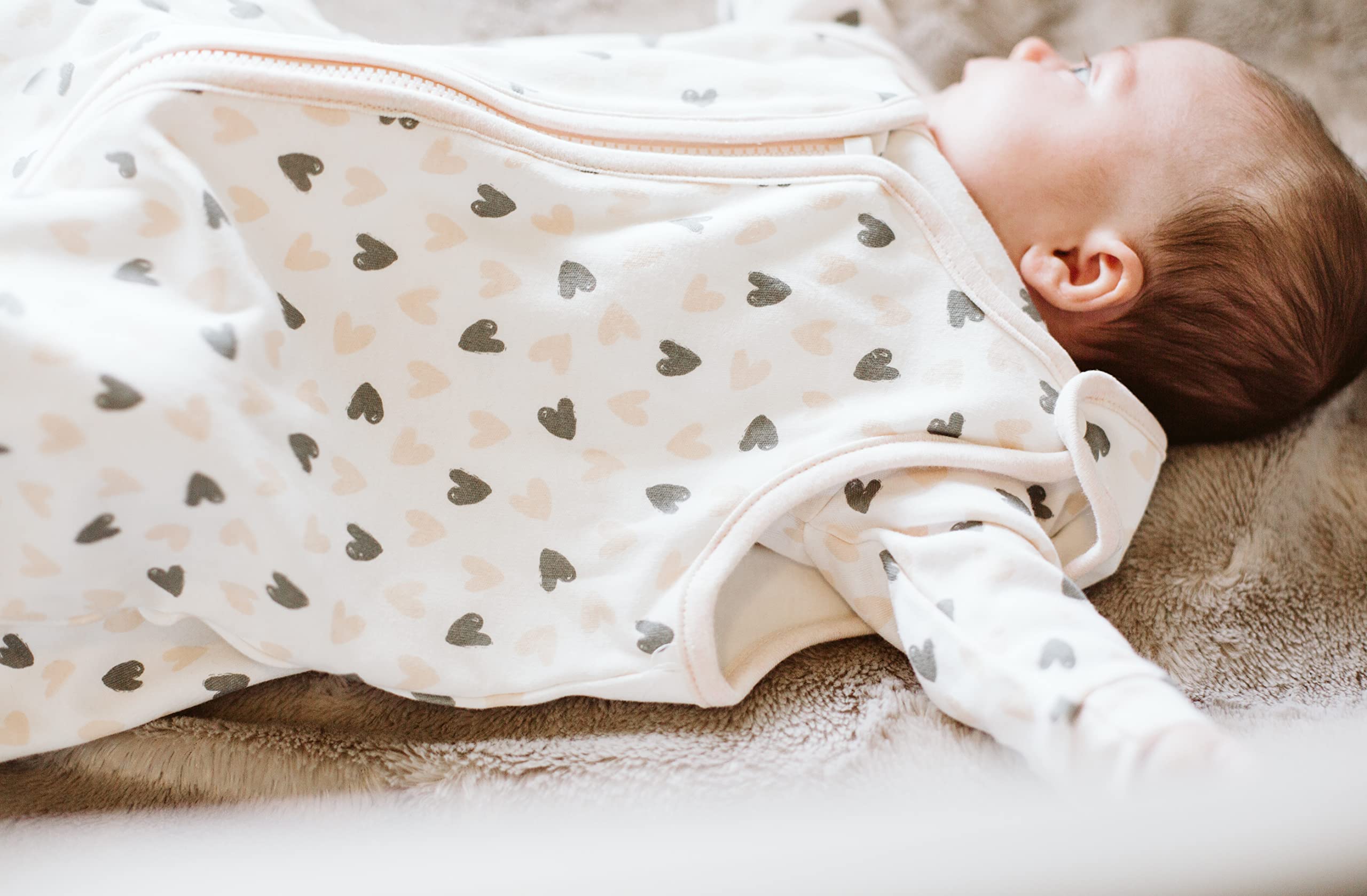 Snugabye Baby Dream Wearable Blanket Sleep Bag with Zipper | Assorted Colours & Patterns (Pink (Hearts), 12-18 Months)