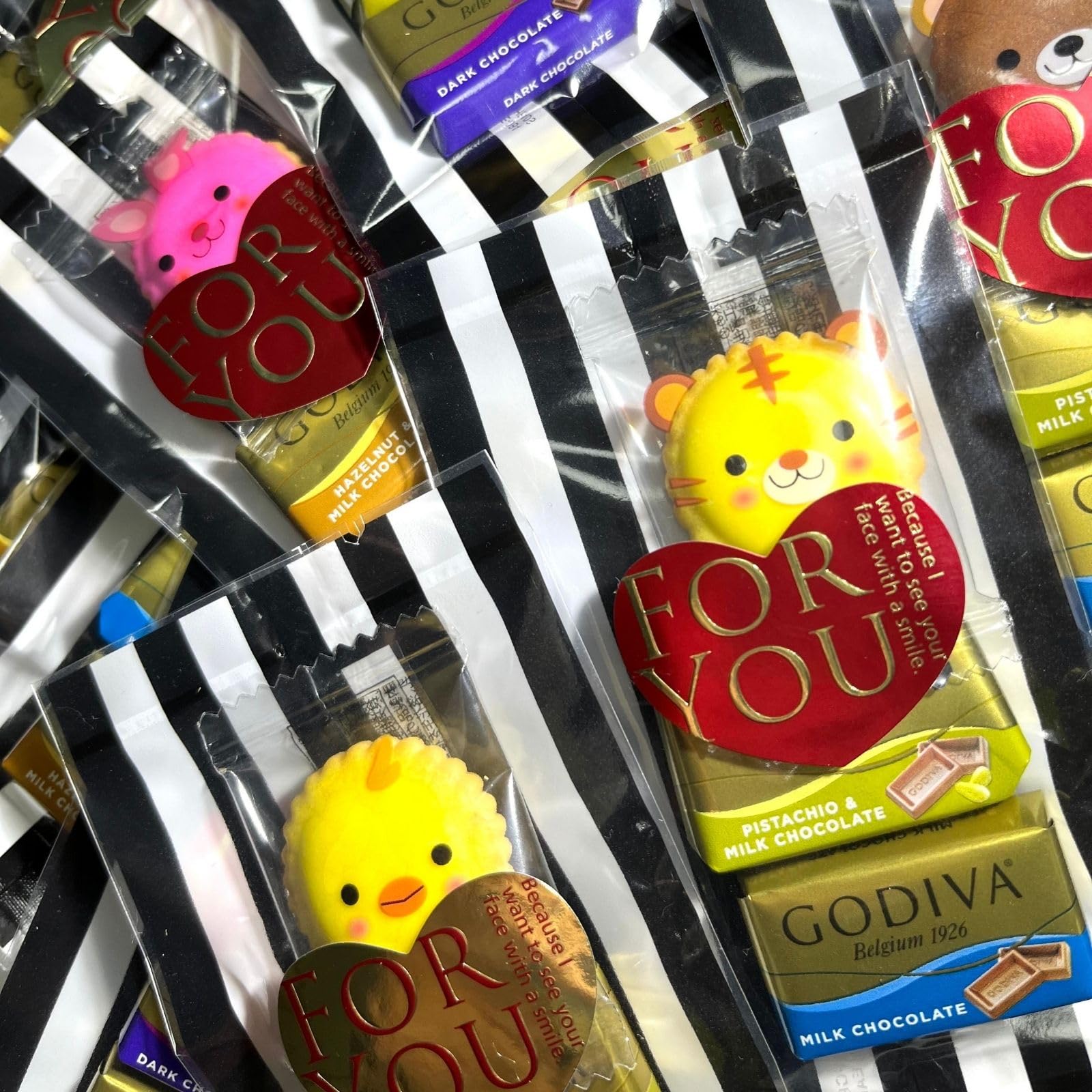 Amazon.co.jp: ゴディバ チョコレート プチギフト 20個セット 詰合せ