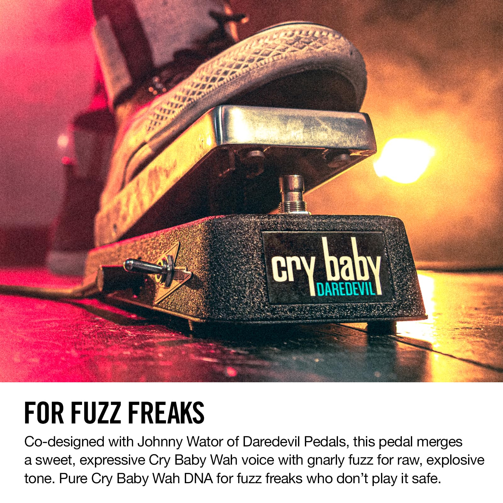 DUNLOP - DD95FW CRY BABY DAREDEVIL FUZZ WAH, Pedale Wah Dunlop, Range Completo di Sonorità, Robusto Switch Attiva e Disattiva il Fuzz, True Bypass,Base con Finitura Vintage,Componenti "thru-hole