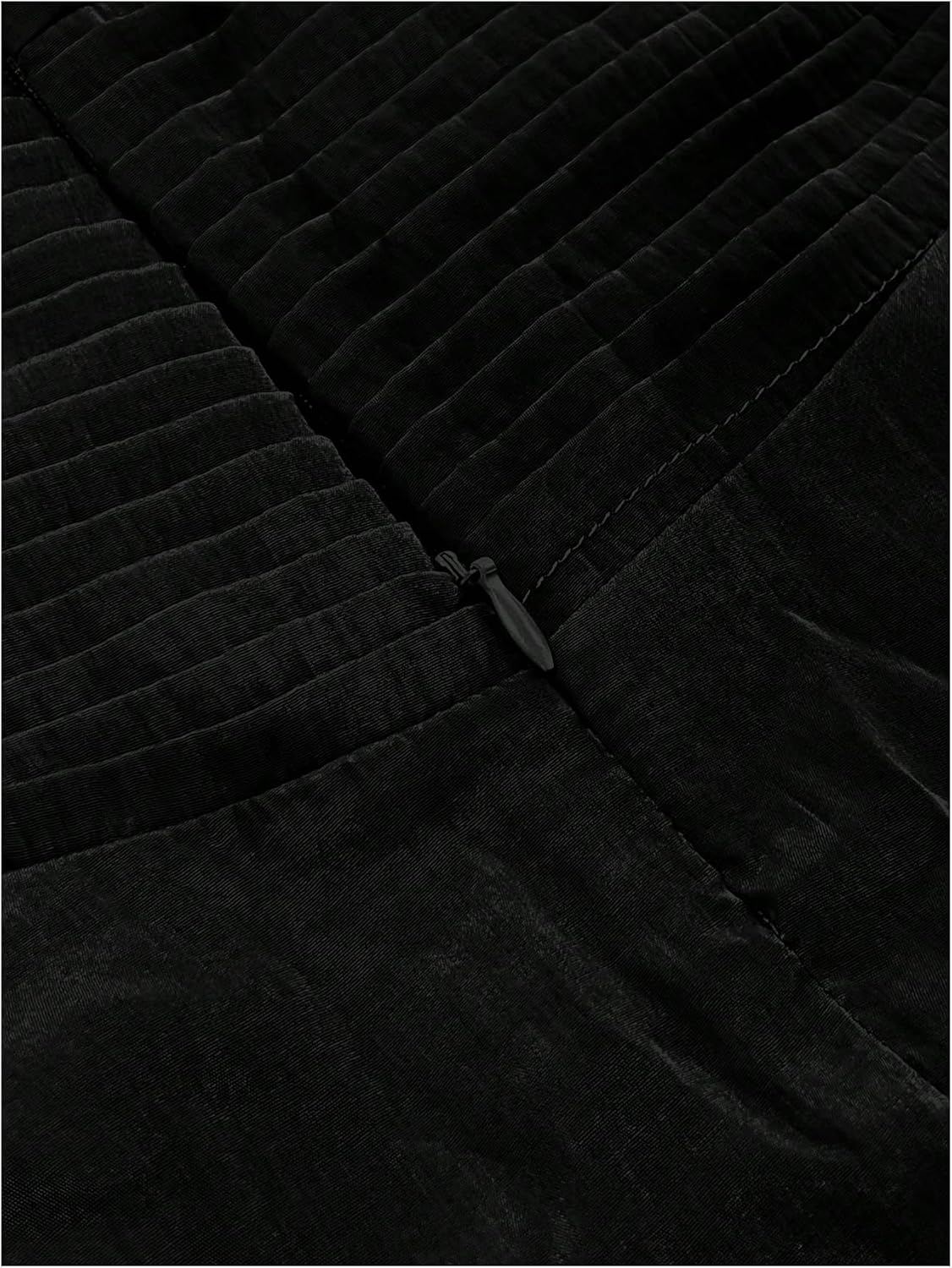 Floerns Women's Summer Mini Dress Sleeveless Halter Backless Ruched Date Night Layered A Line Dresses - Image 3