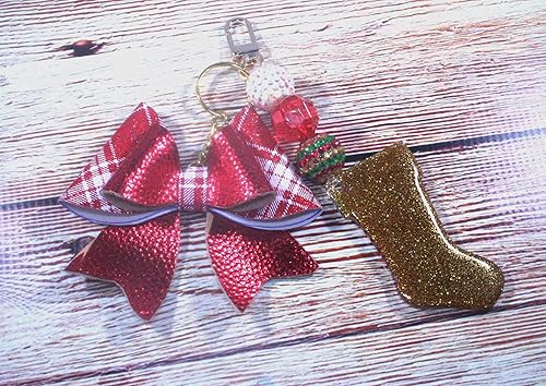 Miniatura 5 de Merry Christmas Stocking with Bow and Bubblegum Beads Keychain. Colors Can Be Changed, round key ring and lobster claw