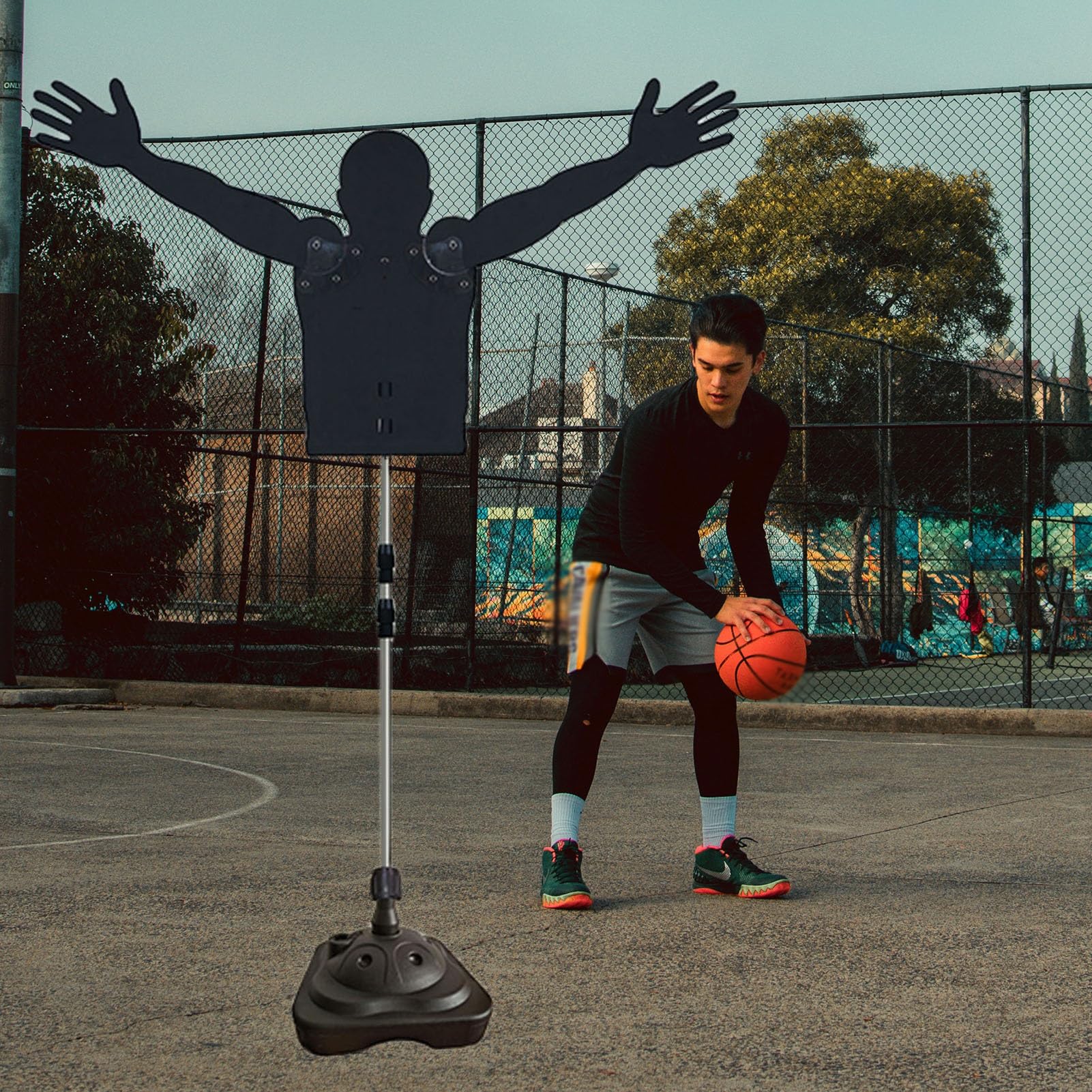 Manichino per difensore da Allenamento per Basket, Aiuto per l'allenamento per Il Dribbling con Base per iniezione d'Acqua, manichino per Allenamento per difensore con Mani mobili (L)