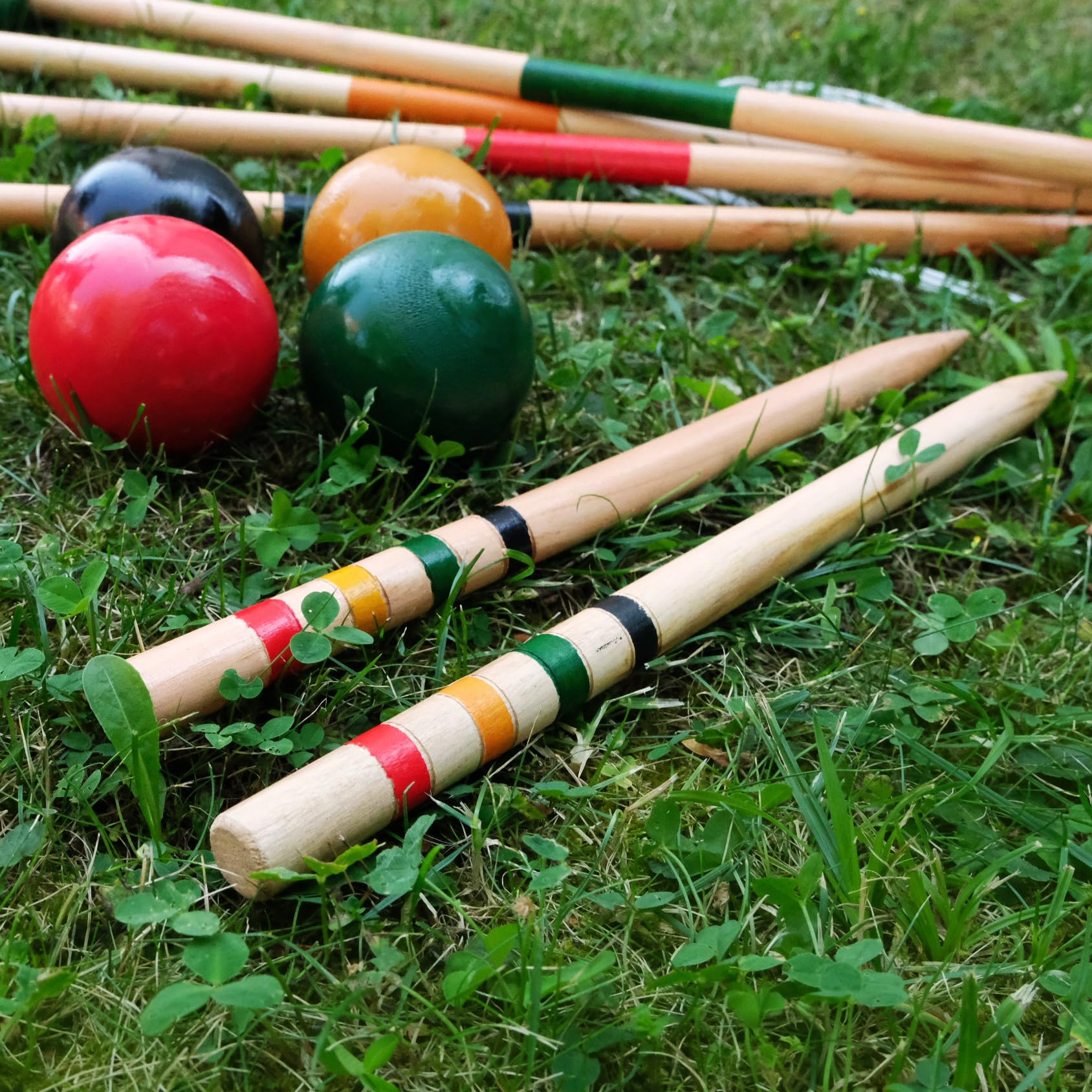 Carromco 4er Krocket Set Erwachsene, Holz Krocket Kinder Outdoor Spiel Basic-XM, 4 Spieler, Croquet Spiel aus Holz