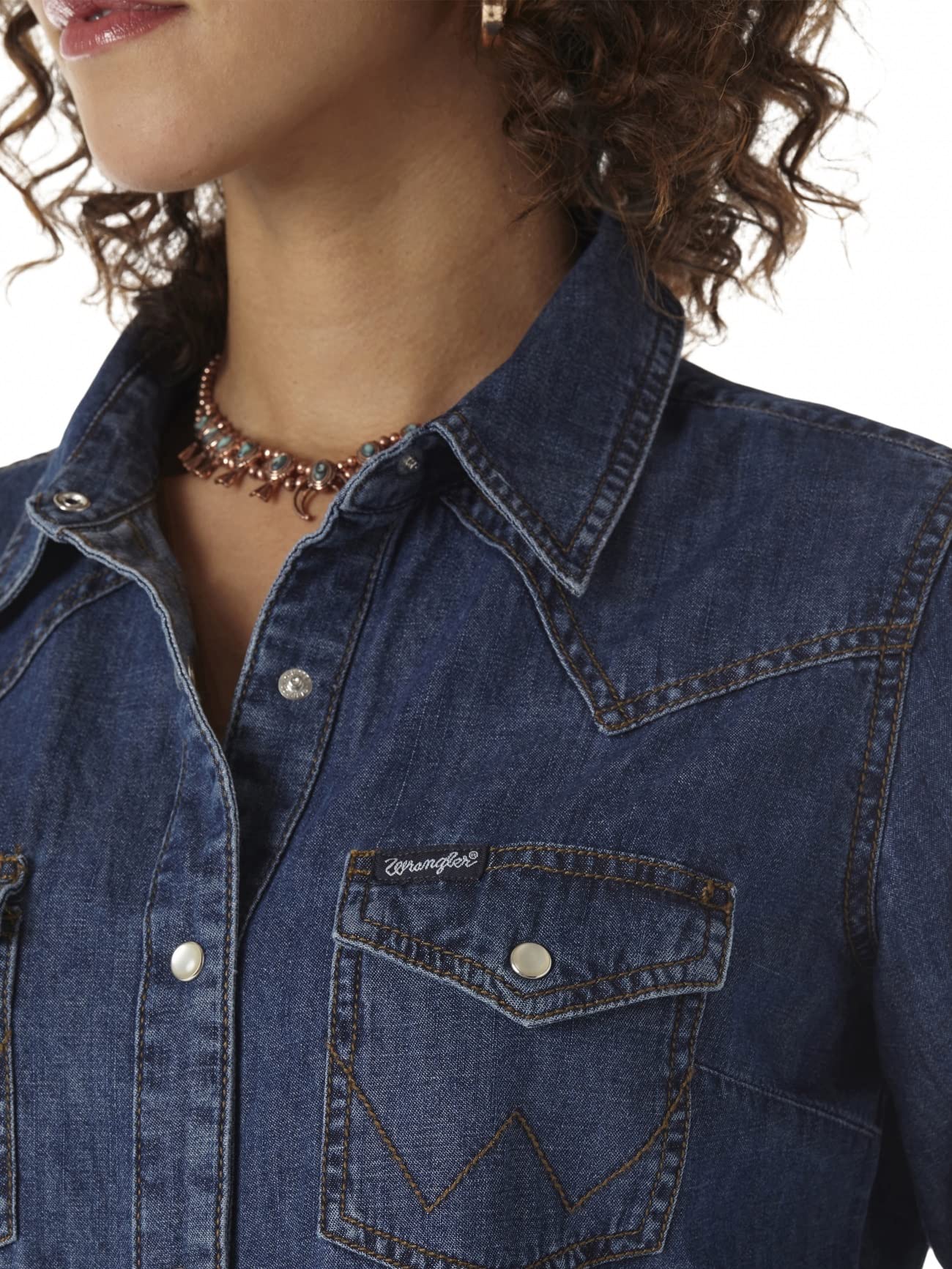 Wrangler, Retro Langarm-Western-Hemd für Damen mit Druckknöpfen, in Mittelblau