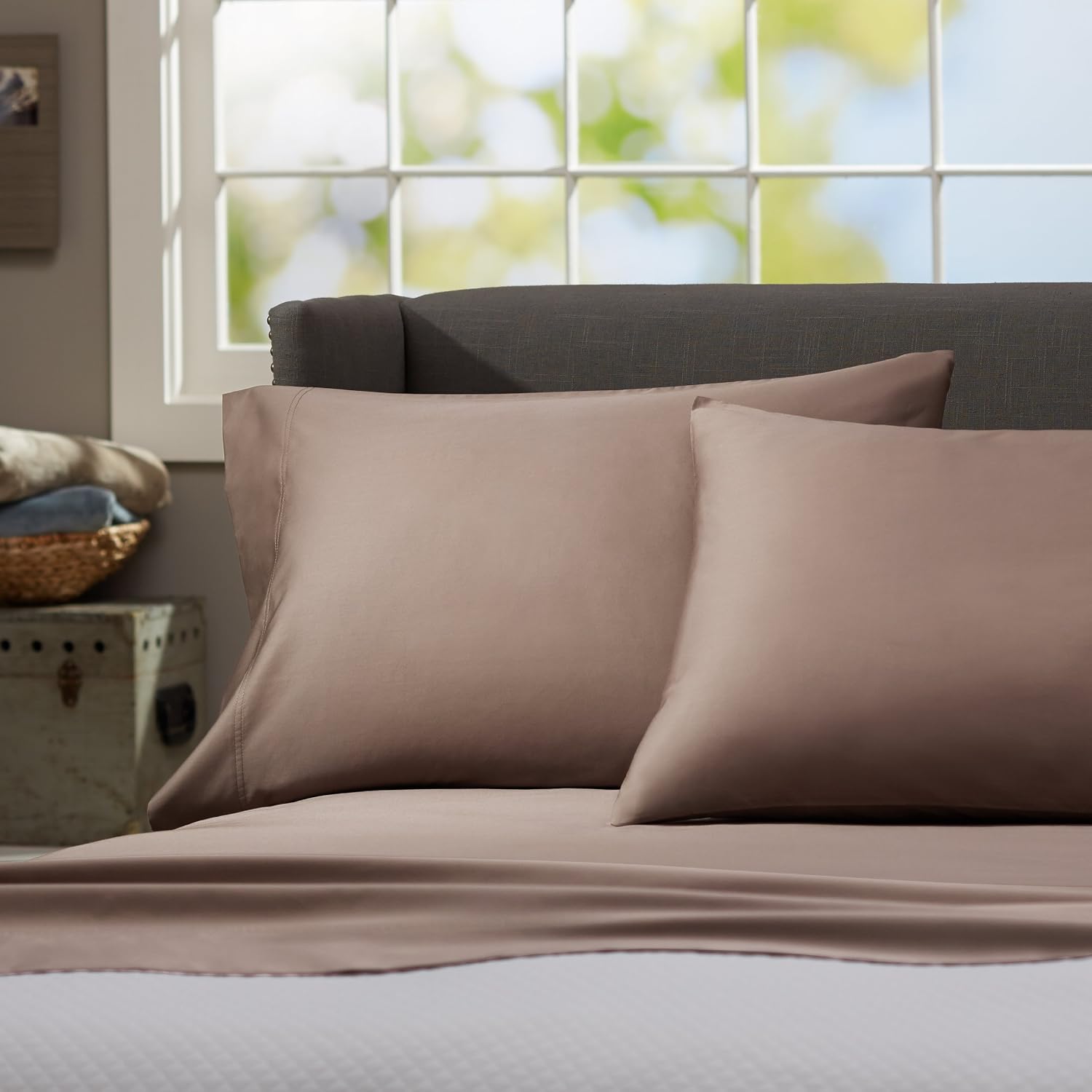 Amazon Brand – Pinzon 500-Thread-Count Pima Cotton Standard Pillowcases, Fog Grey, Set of 2