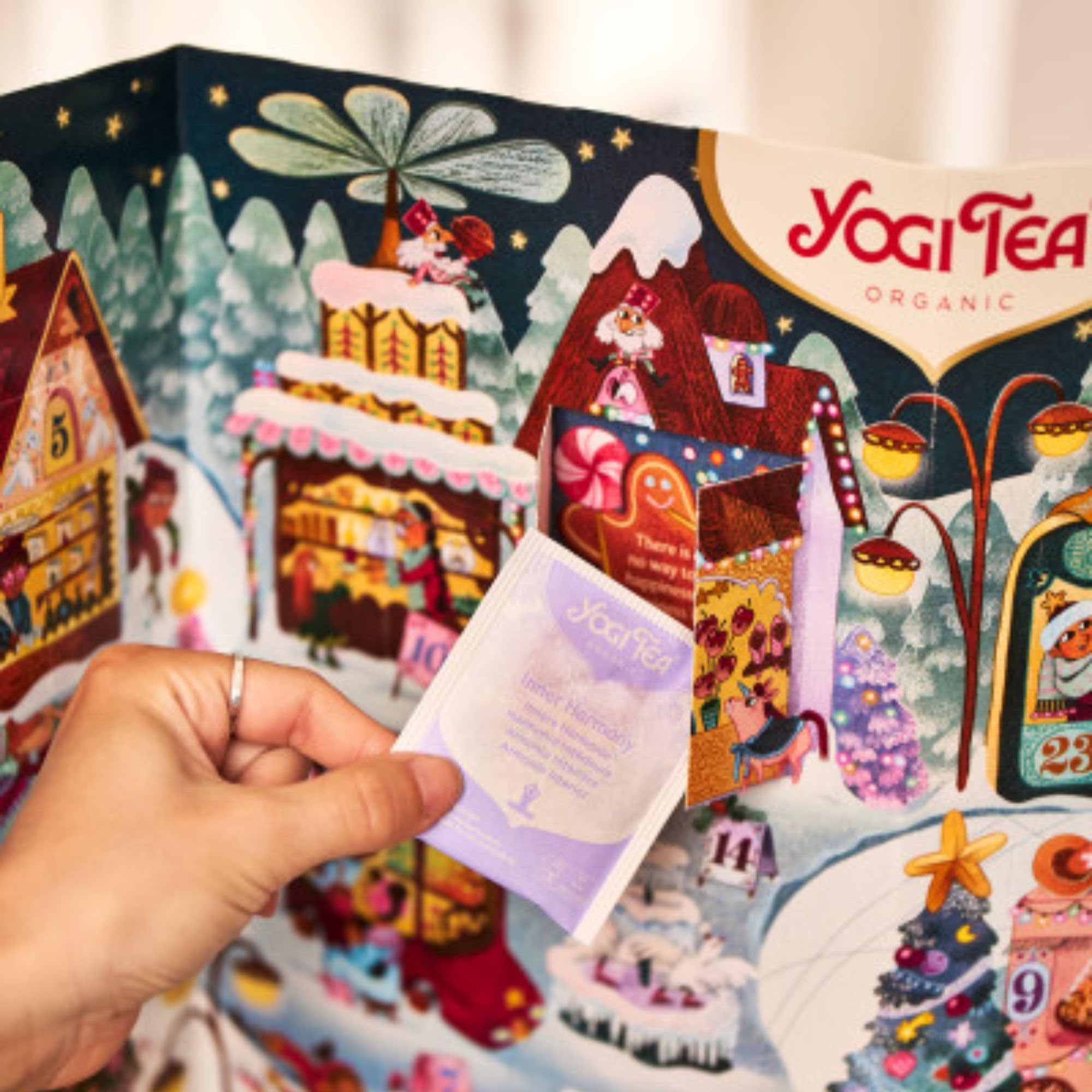 Yogi Tea Calendario de Adviento de Tés 2025 – 24 Variedades de Té Orgánico, 24 Bolsitas y Mensajes Inspiradores