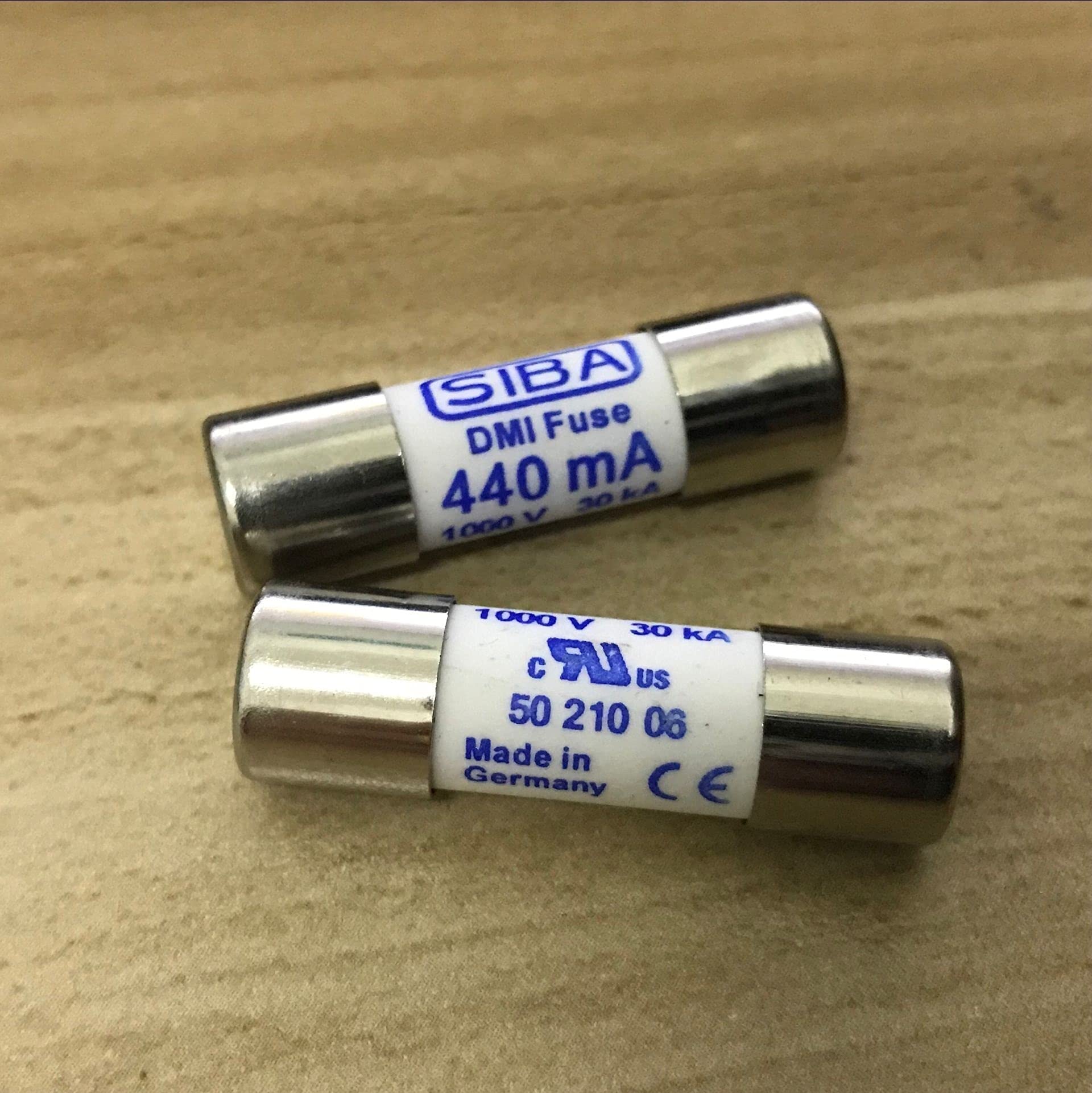 Fusibles 440mA 1000V de 10x35mm pour multimètre numérique