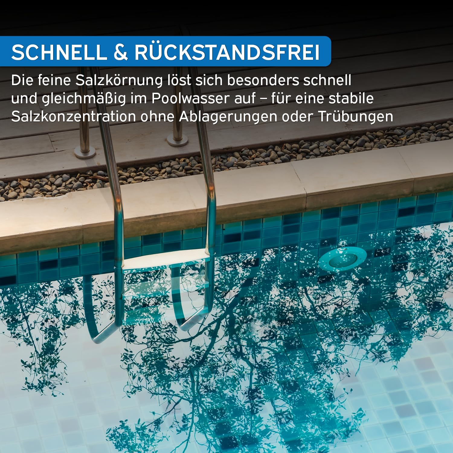 Salinen Poolsalz 25 kg 92936, Hochreines Siedesalz für Salzwasserpool und Salzelektrolyseanlage, schnell löslich und rückstandsfrei, inklusive kör4u Mikrofasertuch