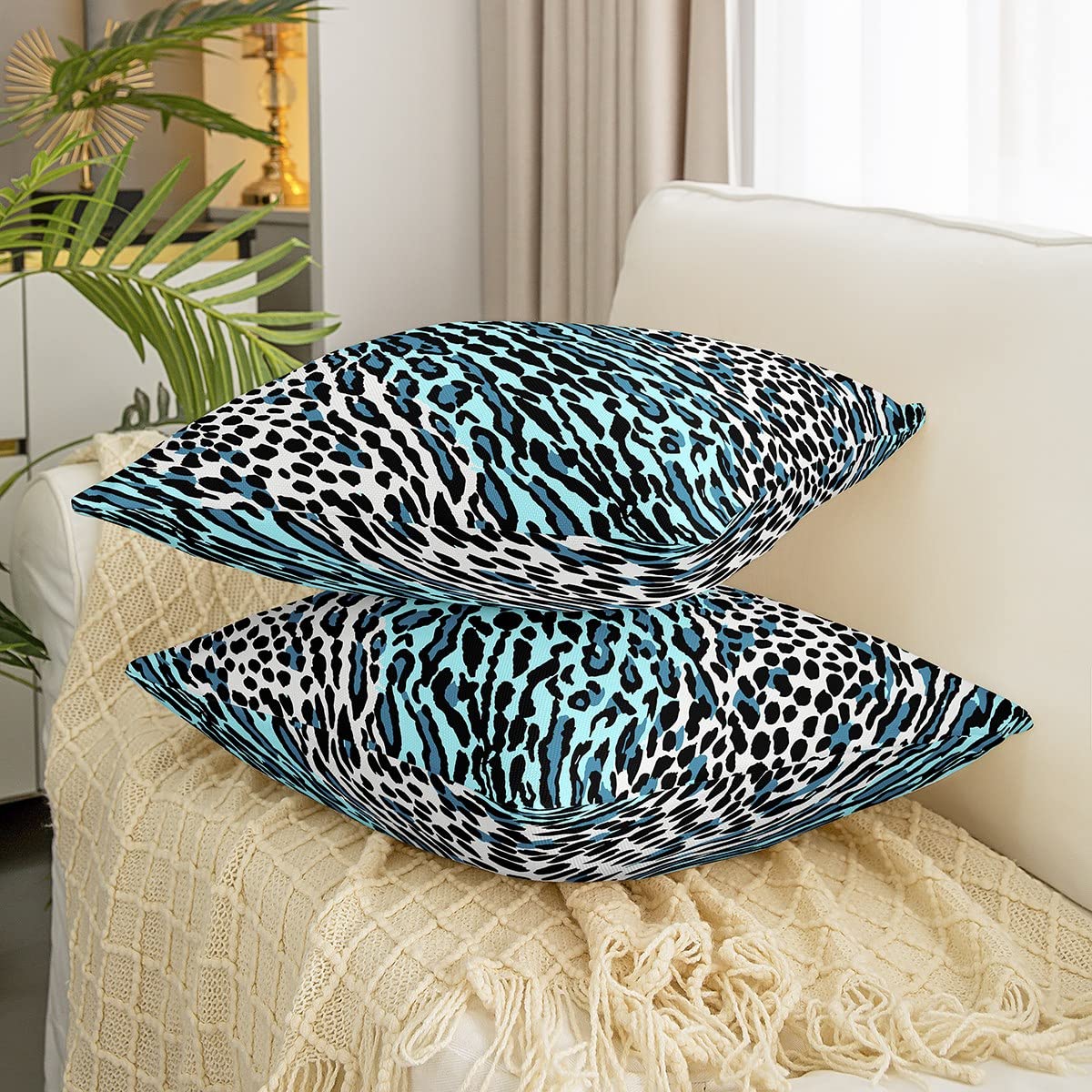 Homemissing Juego de 4 fundas de almohada de leopardo para sofá, cama, estampado de guepardo azul occidental, fundas de cojín decorativas de safari, rellenos de almohada no incluidos, 20 x 20 pulgadas