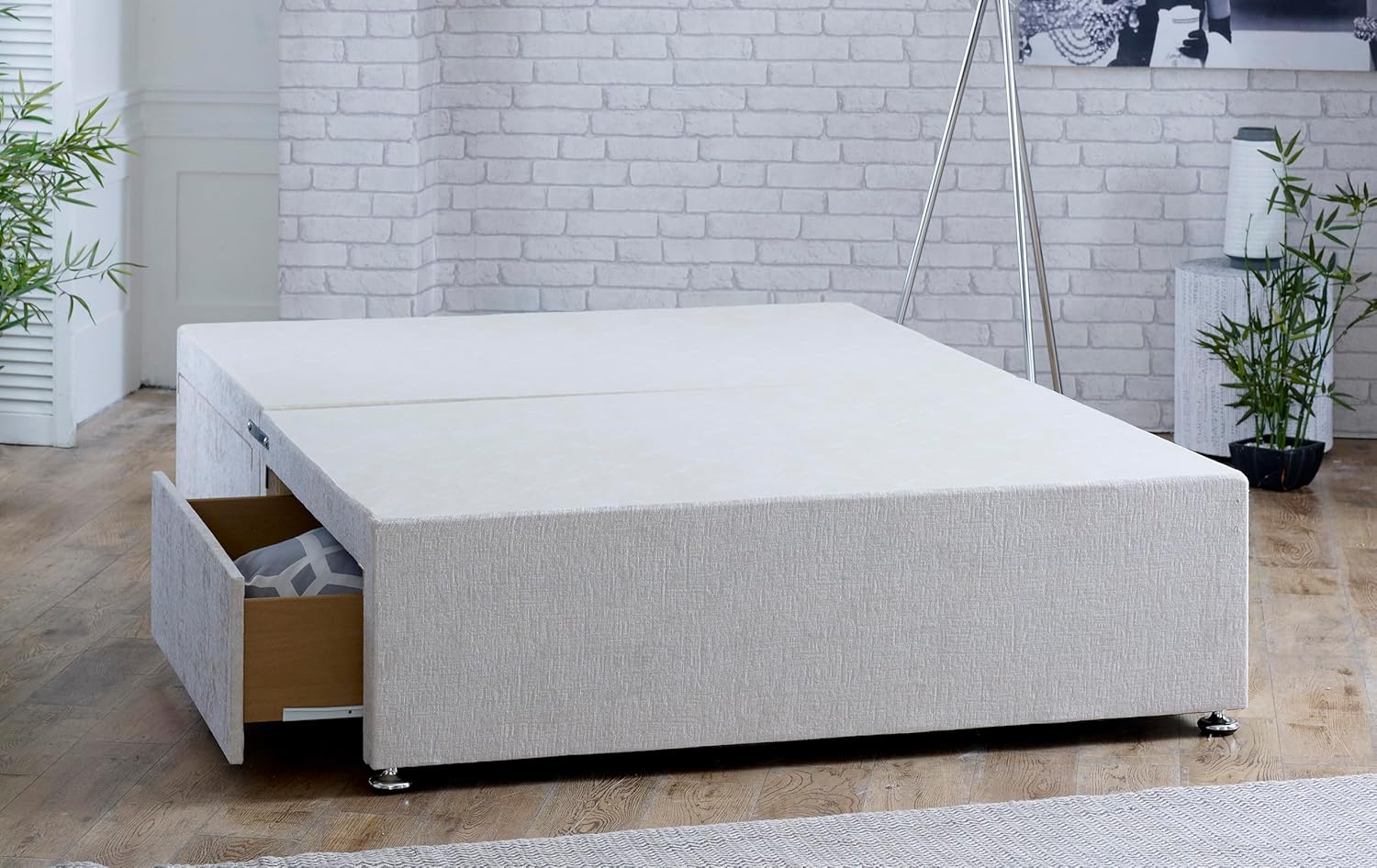 Comfort24 5FT Divan King Size Bed Base with Drawers in Chenille Fabric