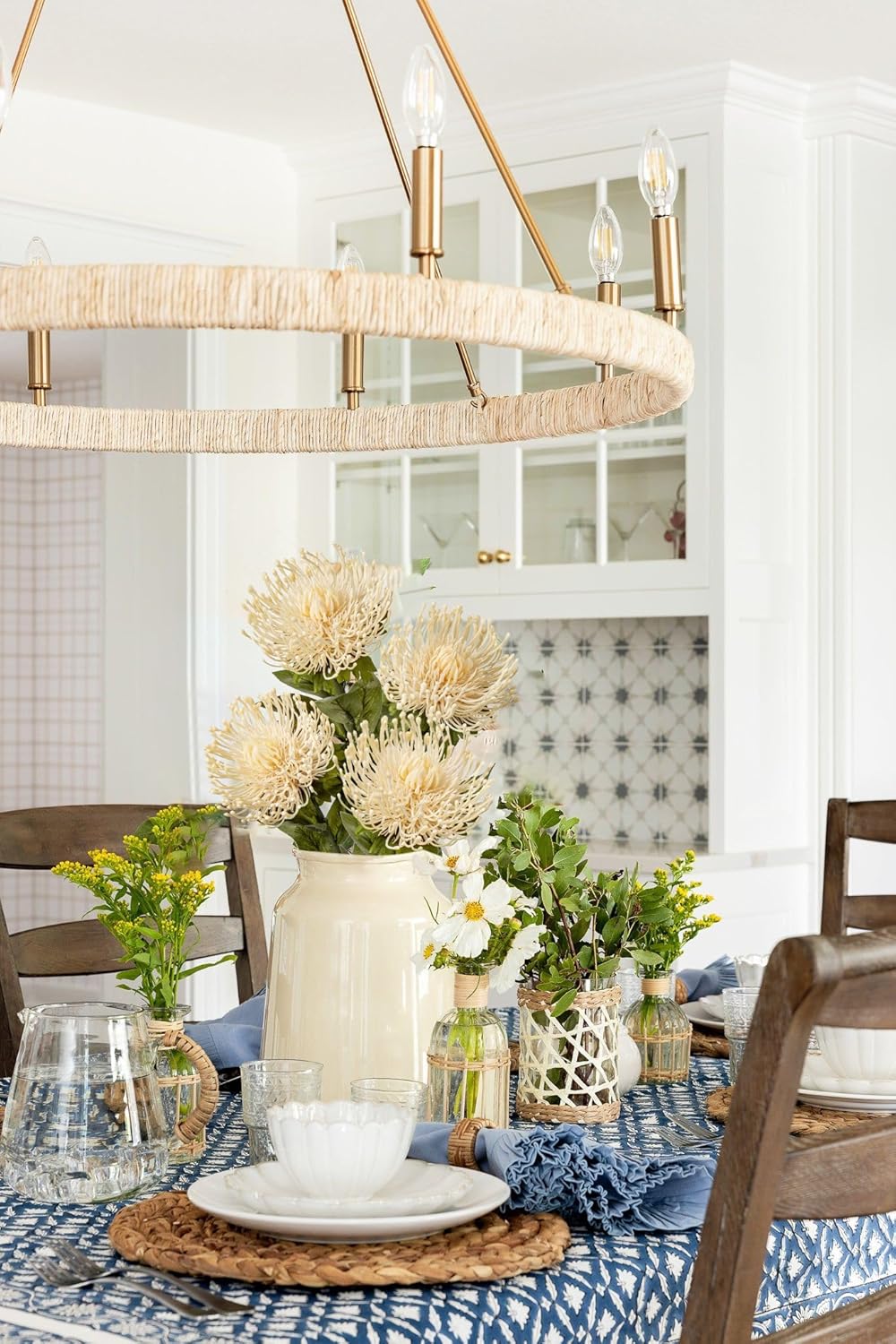 Hollyone 3 Pcs White Artificial Spider Mum 28.3'' Long Stem Fake Chrysanthemum Flowers Leucospermum Cordifolium Arrangement Faux Pincushion Flowers Office Table Bouquet Home Decor