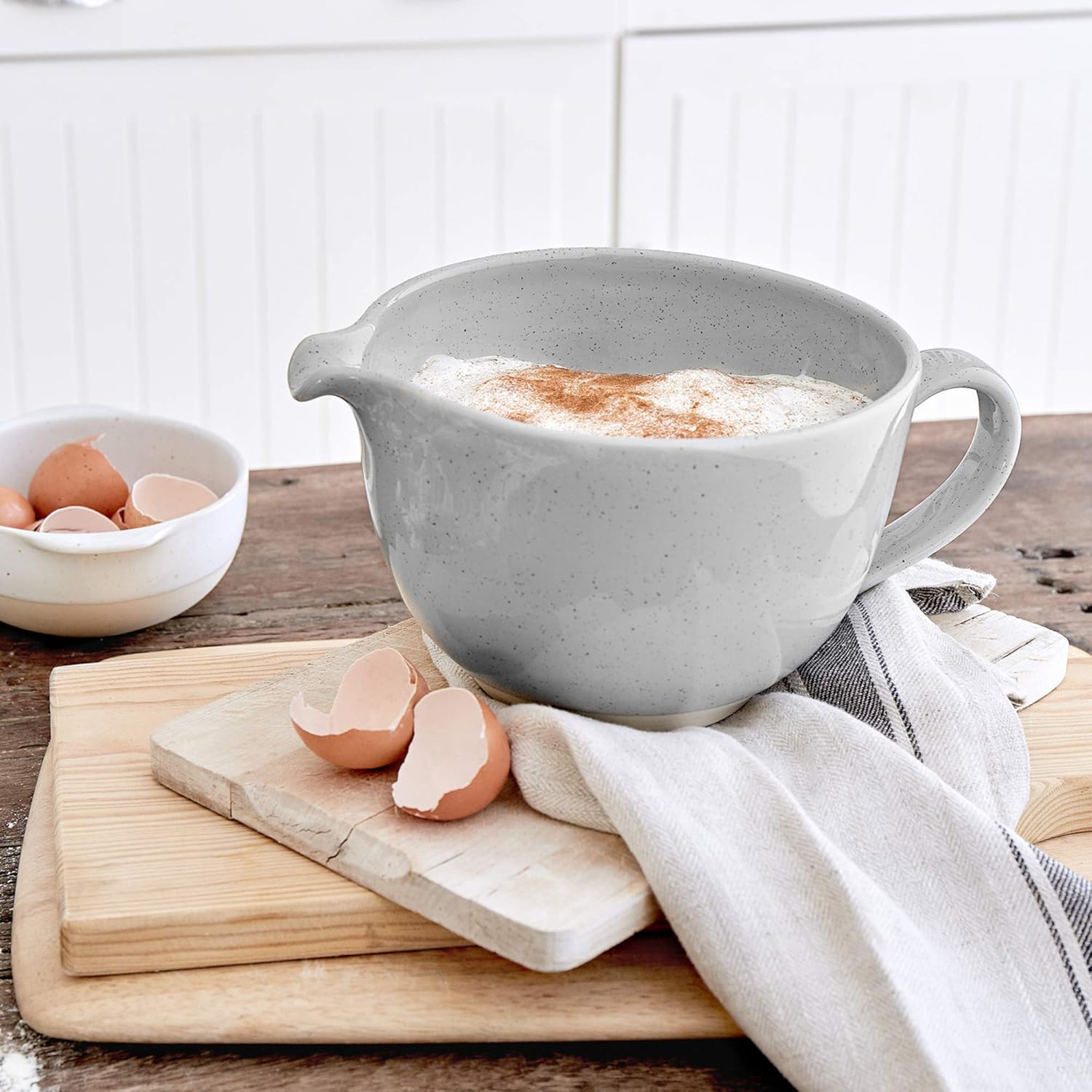 Casafina Ceramic Stoneware 2.2-Qt Batter Bowl - Fattoria Collection, White | Microwave & Dishwasher Safe Bakeware | Food Safe Glazing | Restaurant Quality Serveware