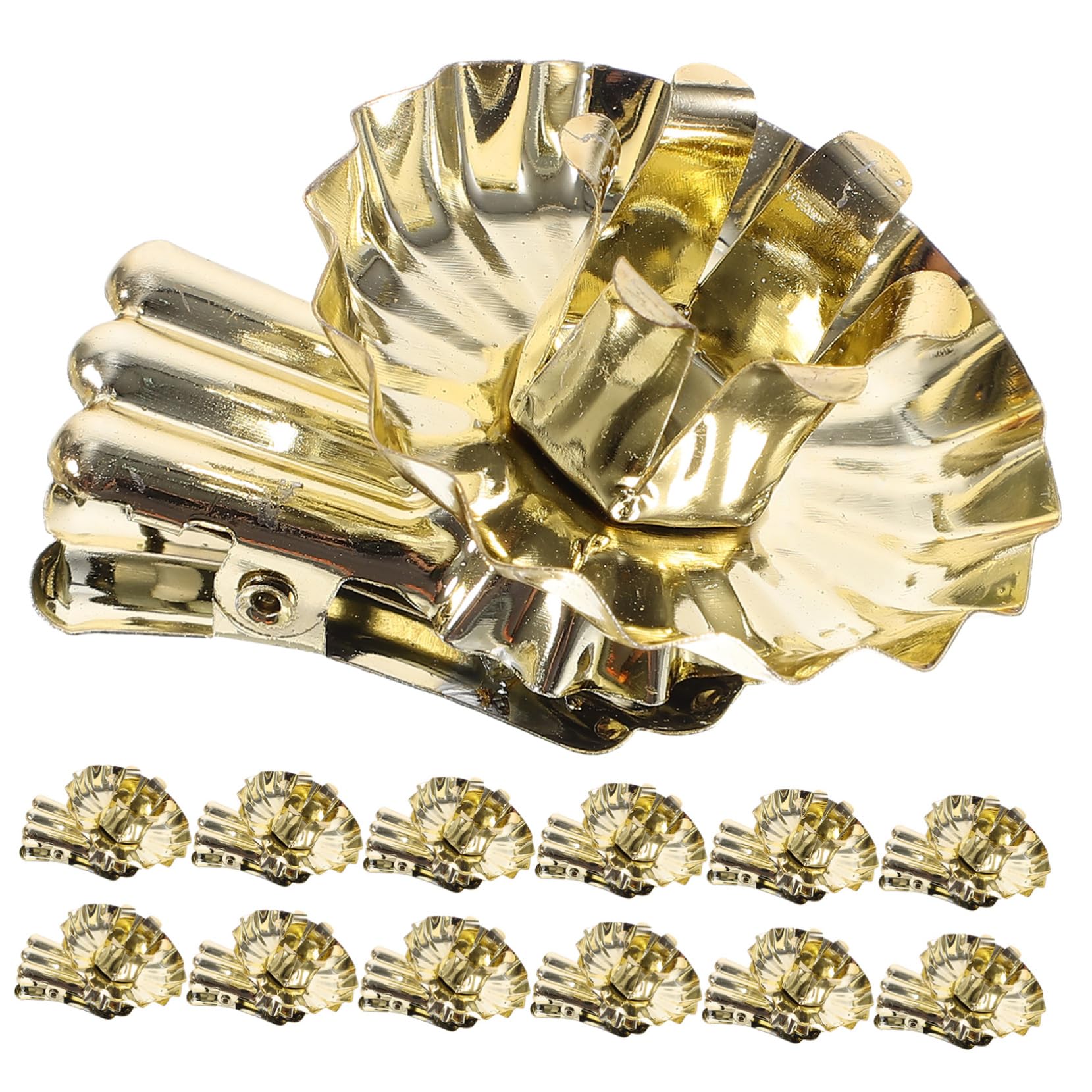 Garneck 20pcs Vintage Christmas Candle Holders for Table Decoration Delicate Handheld Candlestick Stands Retro Design for Weddings Anniversaries and Festive Occasions