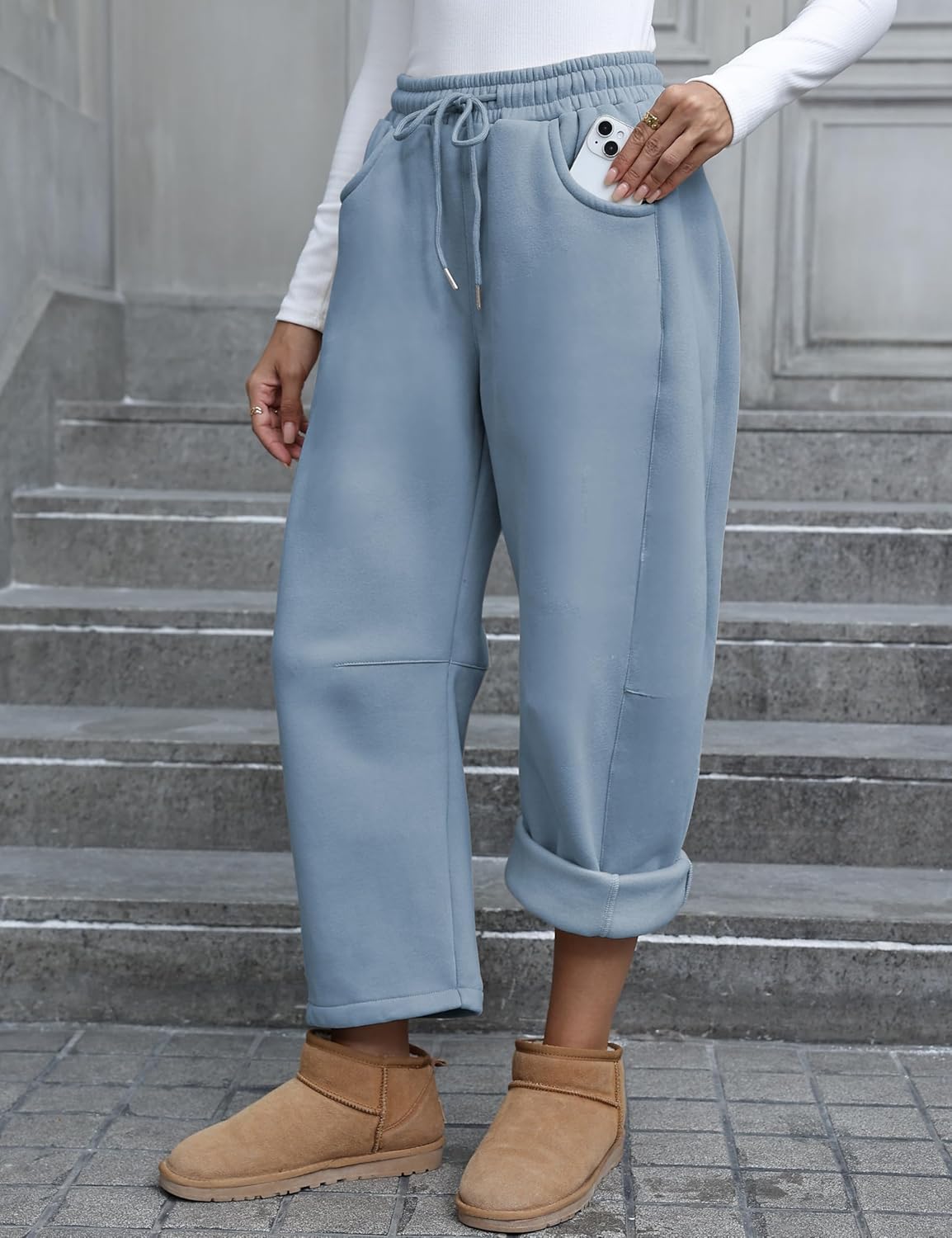 Hongsui Women's Baggy Sweatpants Fleece Lined Fall Winter Barrel Leg Pants Casual Drawstring Palazzo Pants with Pockets - Image 4