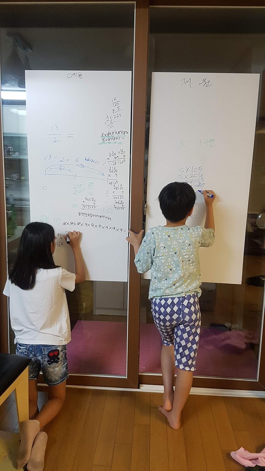 Premium 4x16 Glossy Whiteboard Dry Erase Wallpaper